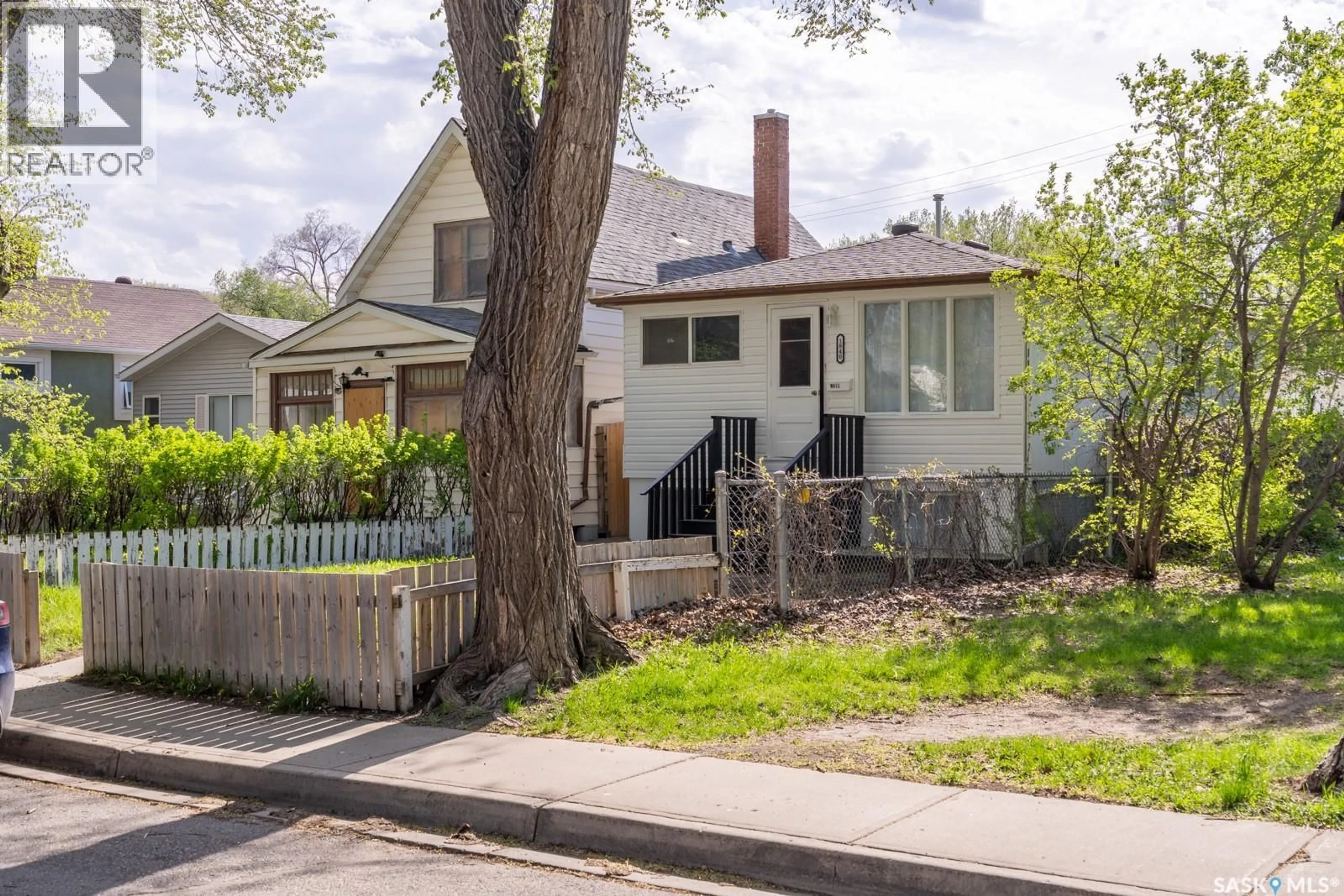 Unknown for 1840 QUEBEC STREET, Regina Saskatchewan S4P1J5