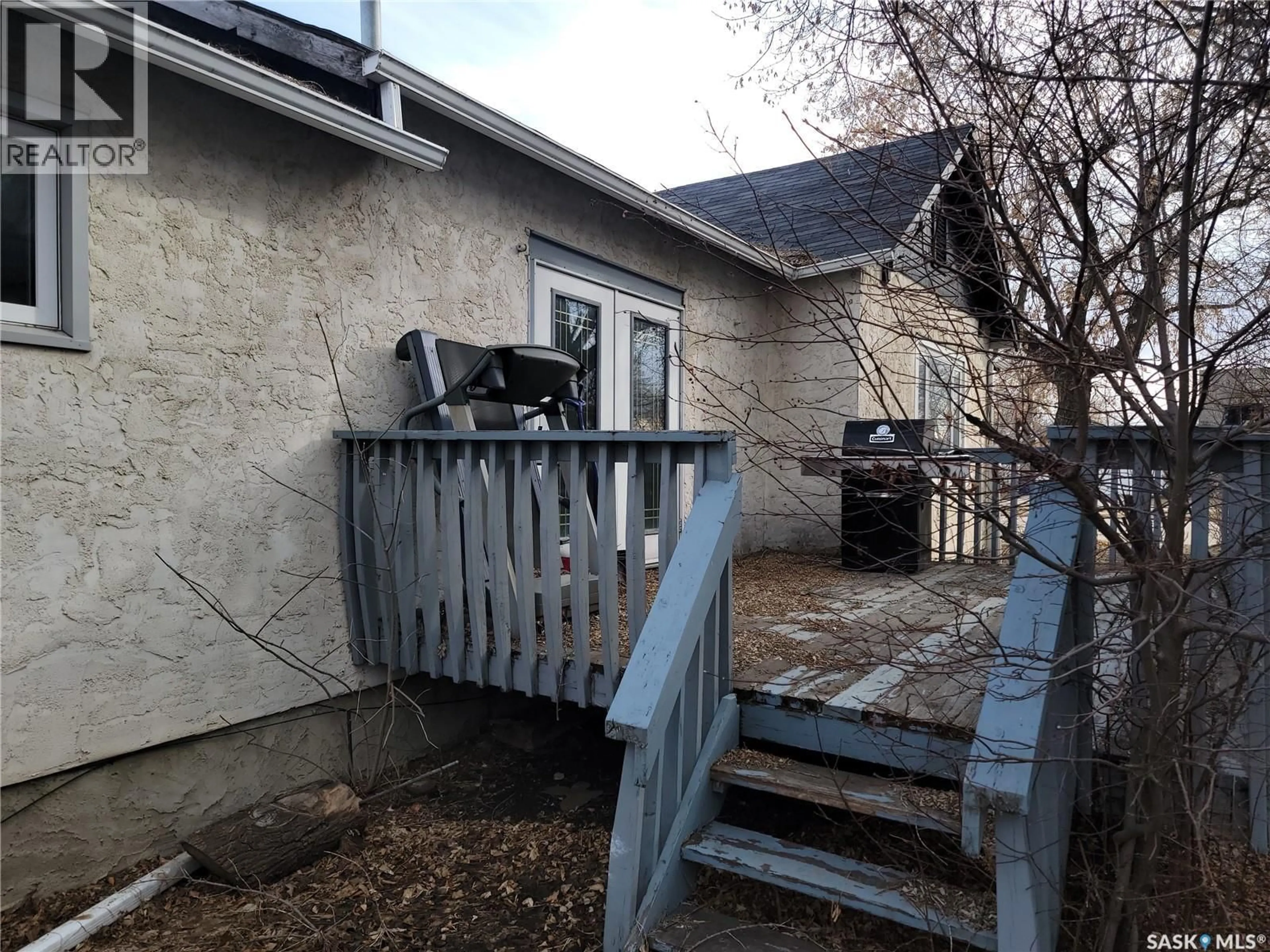 Patio, unknown for 235 2ND AVENUE, Unity Saskatchewan S0K4L0