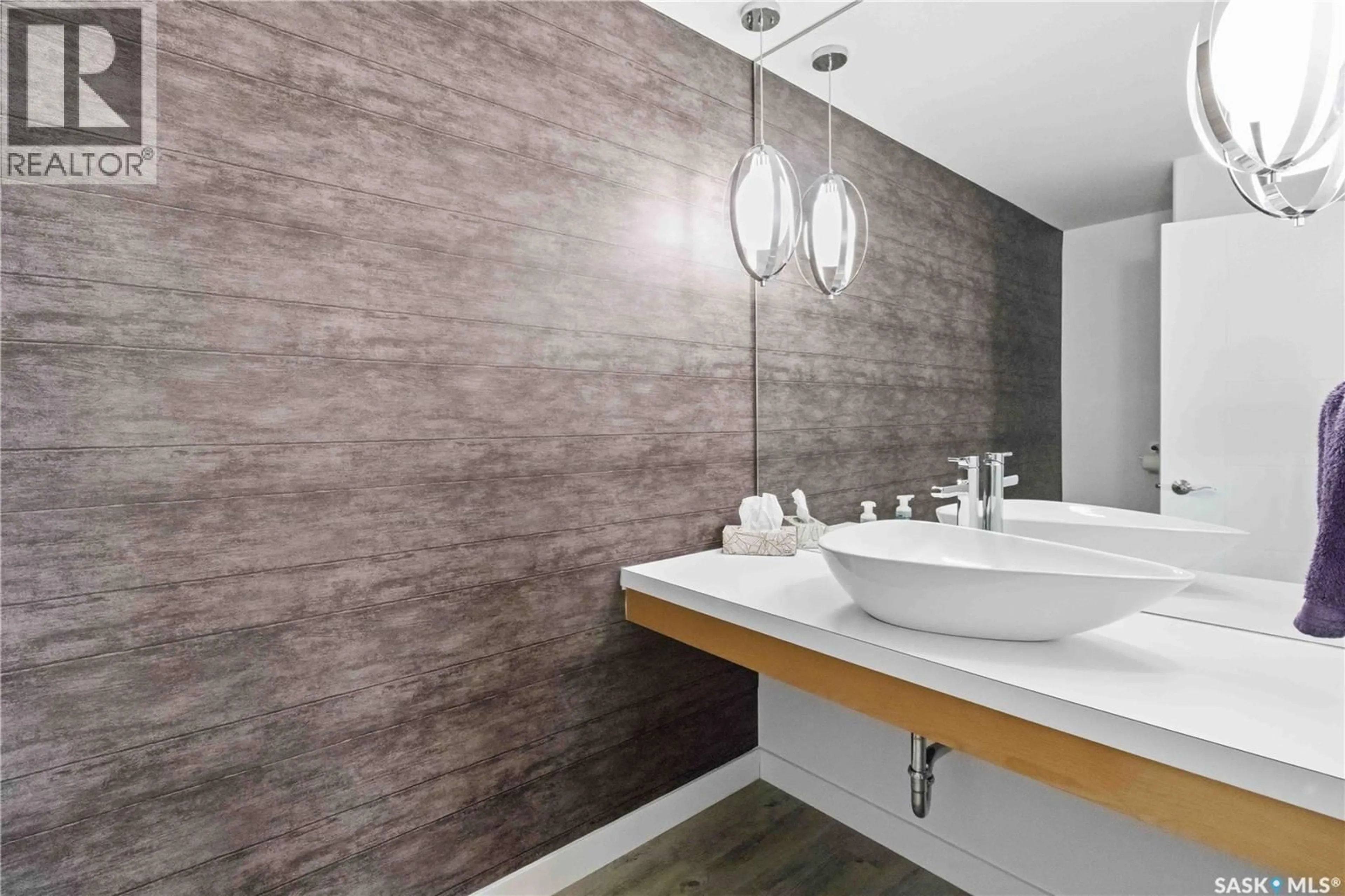 Contemporary bathroom, ceramic/tile floor for 19 PAPE DRIVE, Humboldt Rm No. 370 Saskatchewan S0K2A0