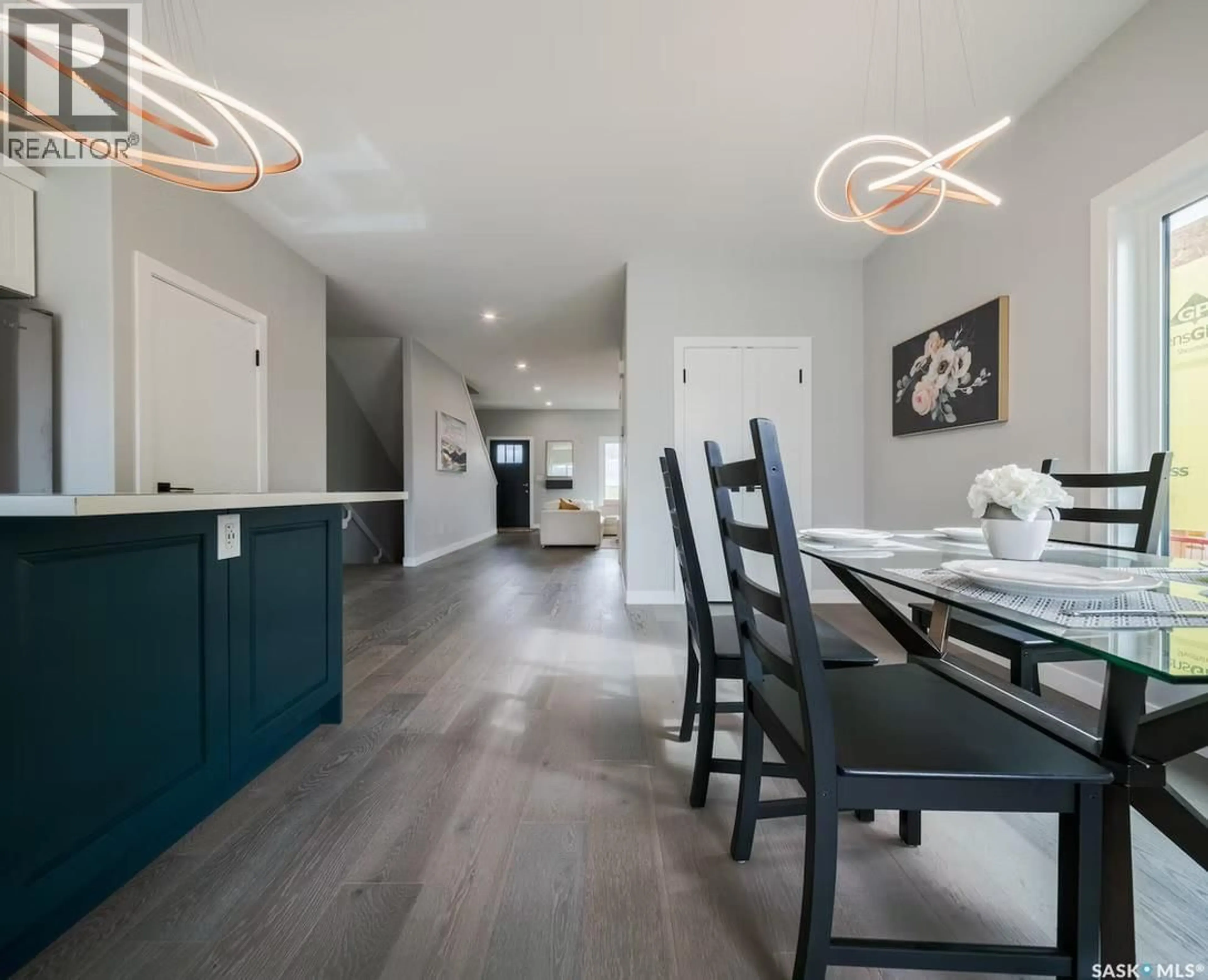 Open concept kitchen, unknown for 211 FEHEREGYHAZI BOULEVARD, Saskatoon Saskatchewan S7W0C2