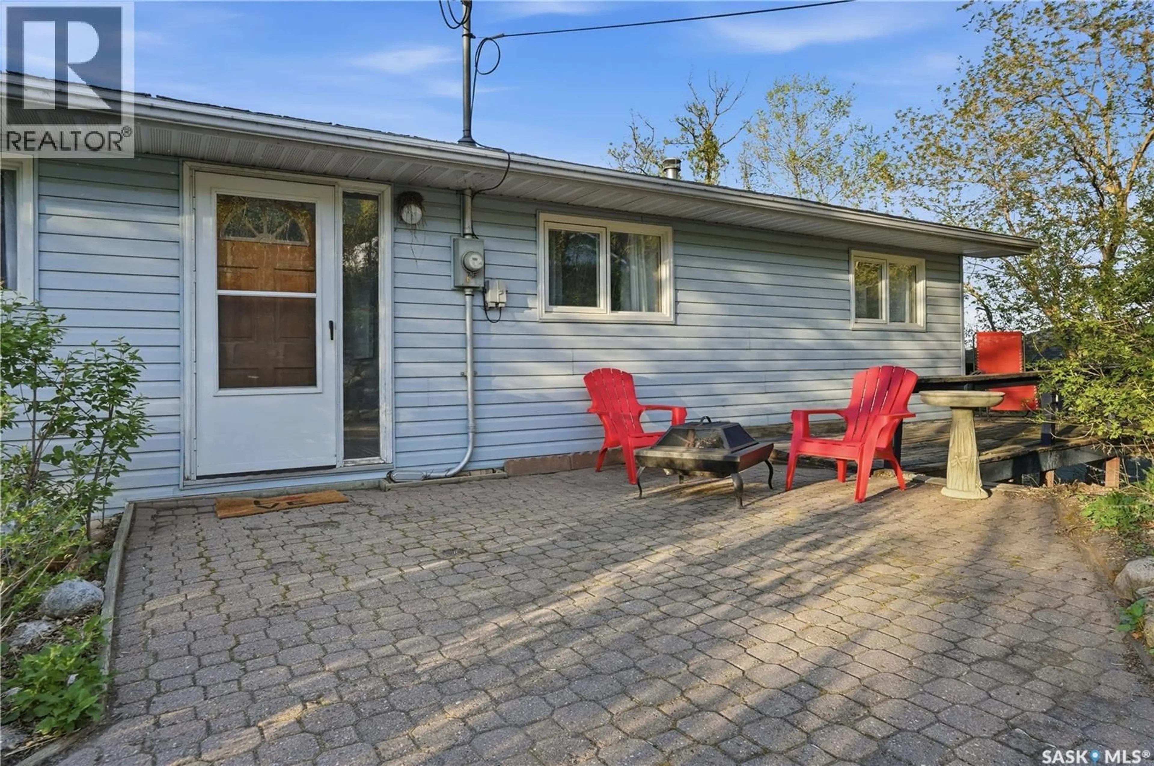 Patio, street for 179 B-SAY-TAH ROAD, B-Say-Tah Saskatchewan S0G1S0