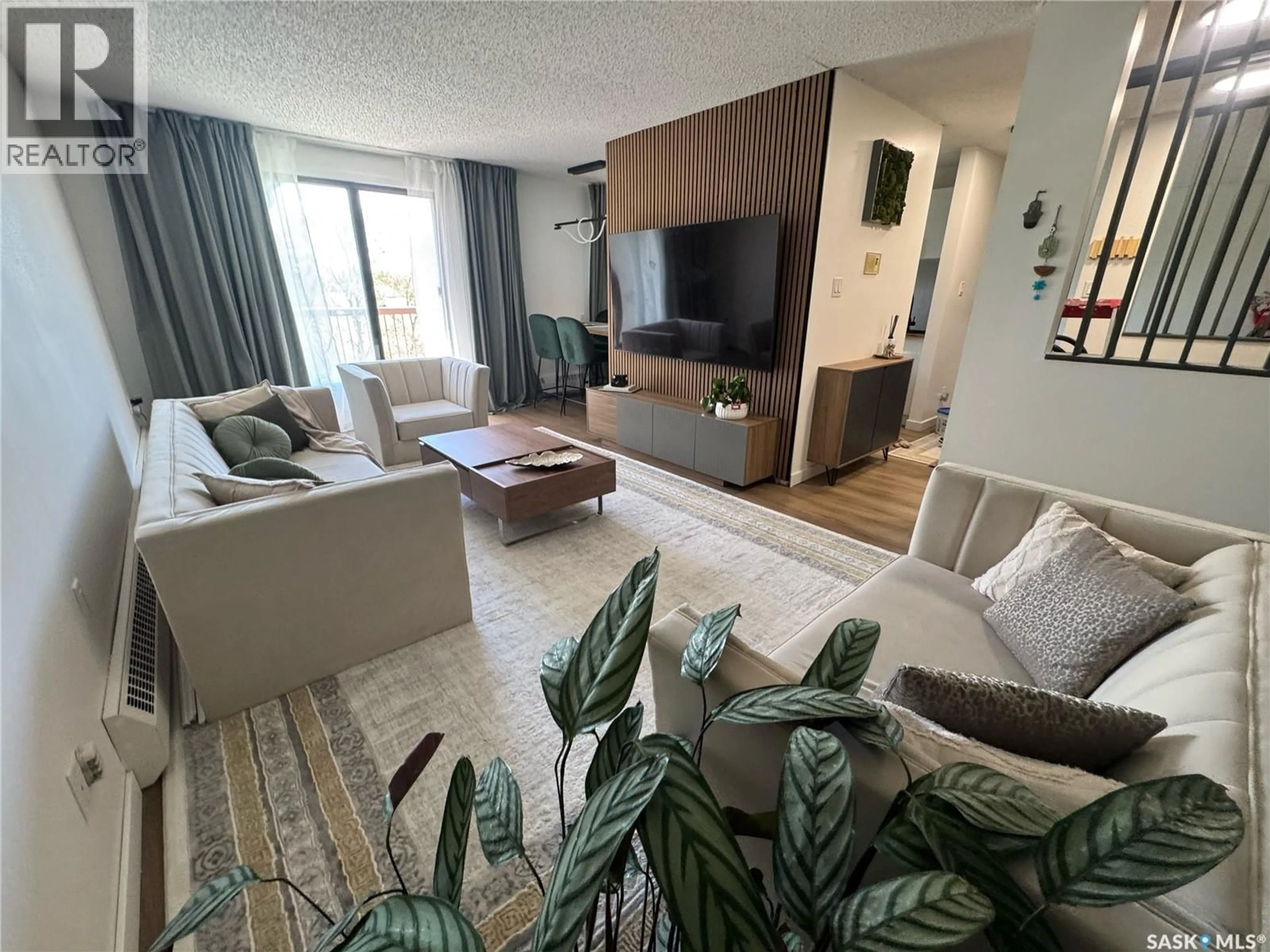 Living room with furniture, unknown for 31 - 306 RODENBUSH DRIVE, Regina Saskatchewan S4R8C7