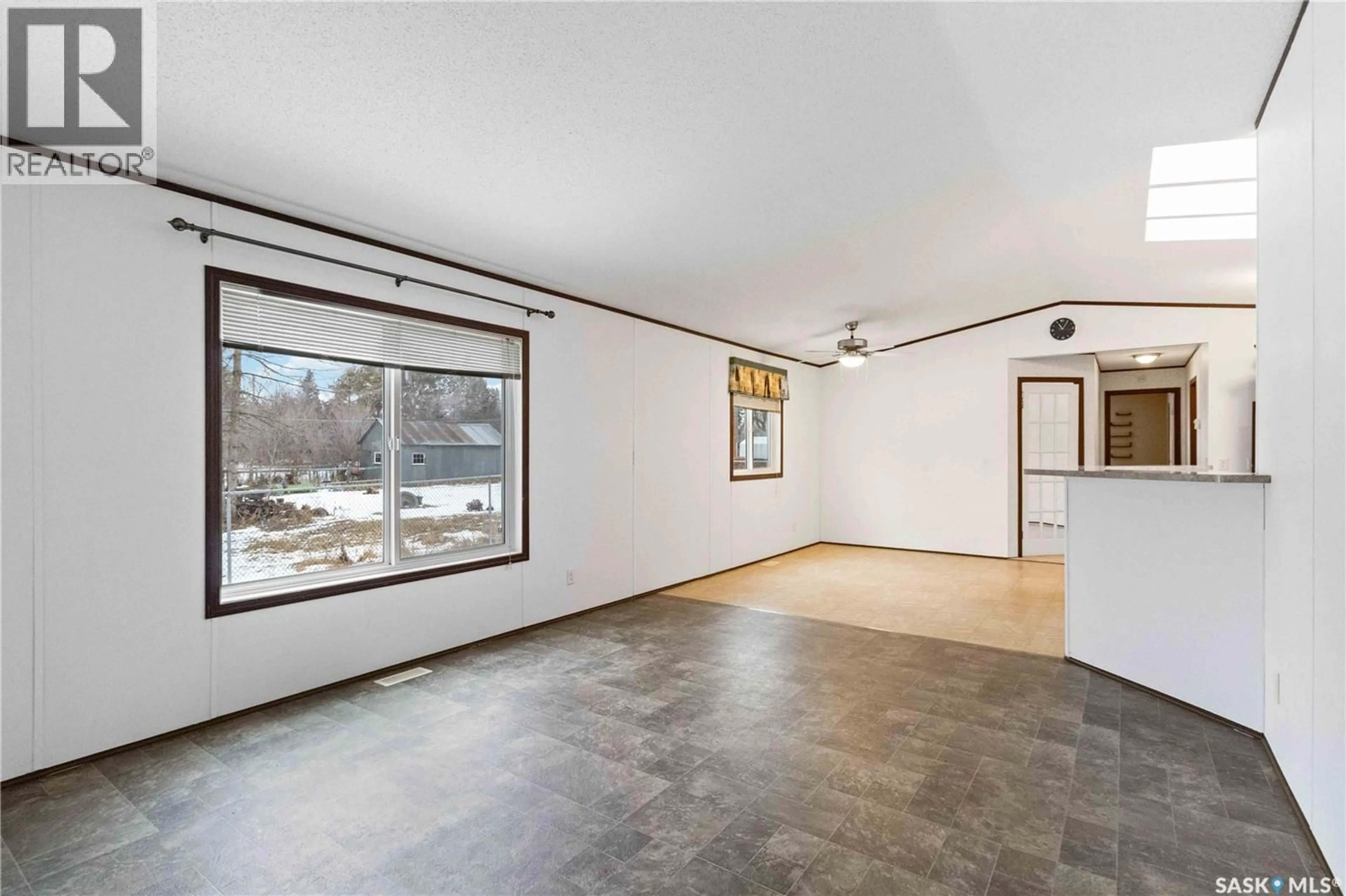A pic of a room for 235 1ST AVENUE, Bradwell Saskatchewan S0K0P0