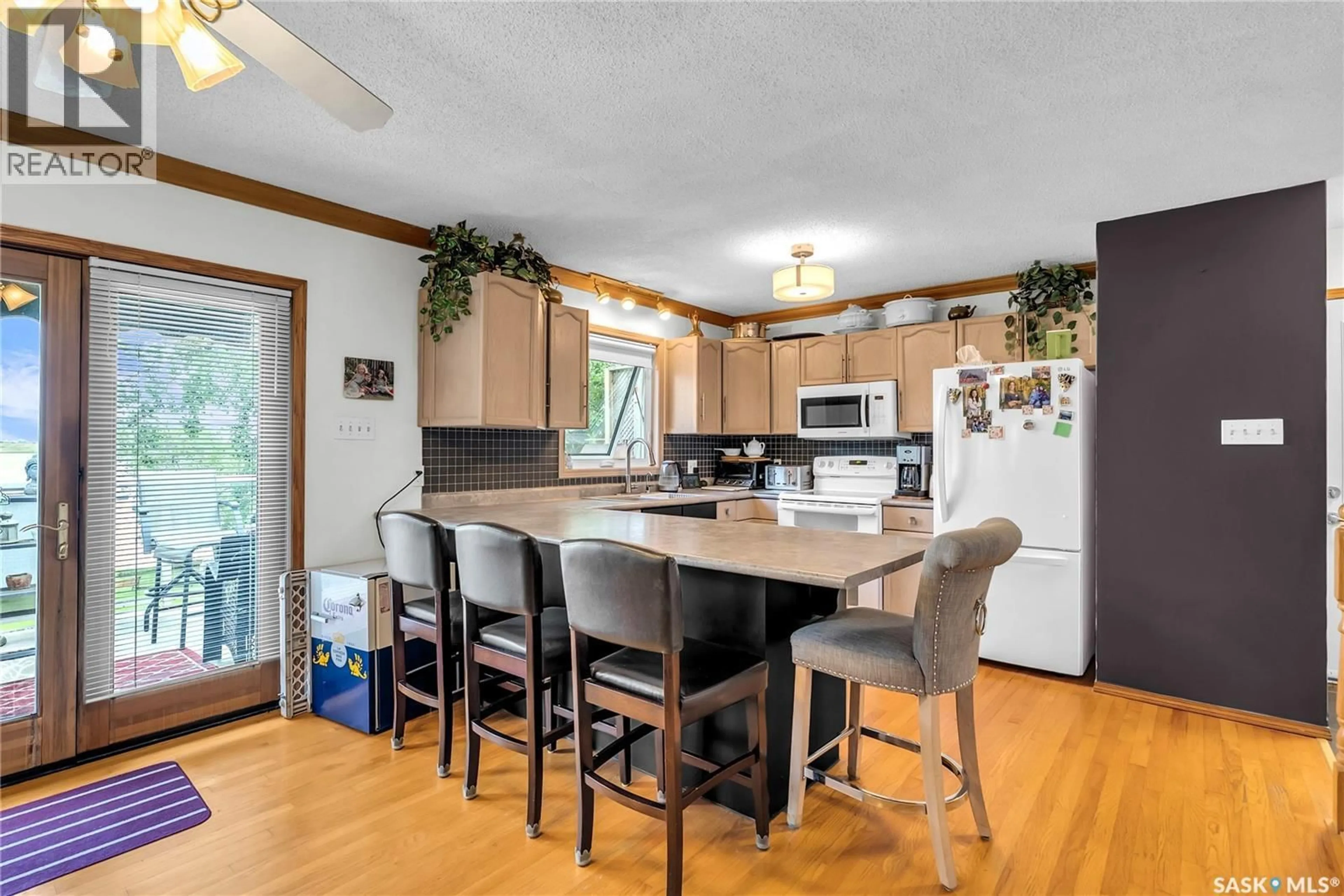 Open concept kitchen, unknown for 37 MCCRIMMON CRESCENT, Shields Saskatchewan S7C0A2