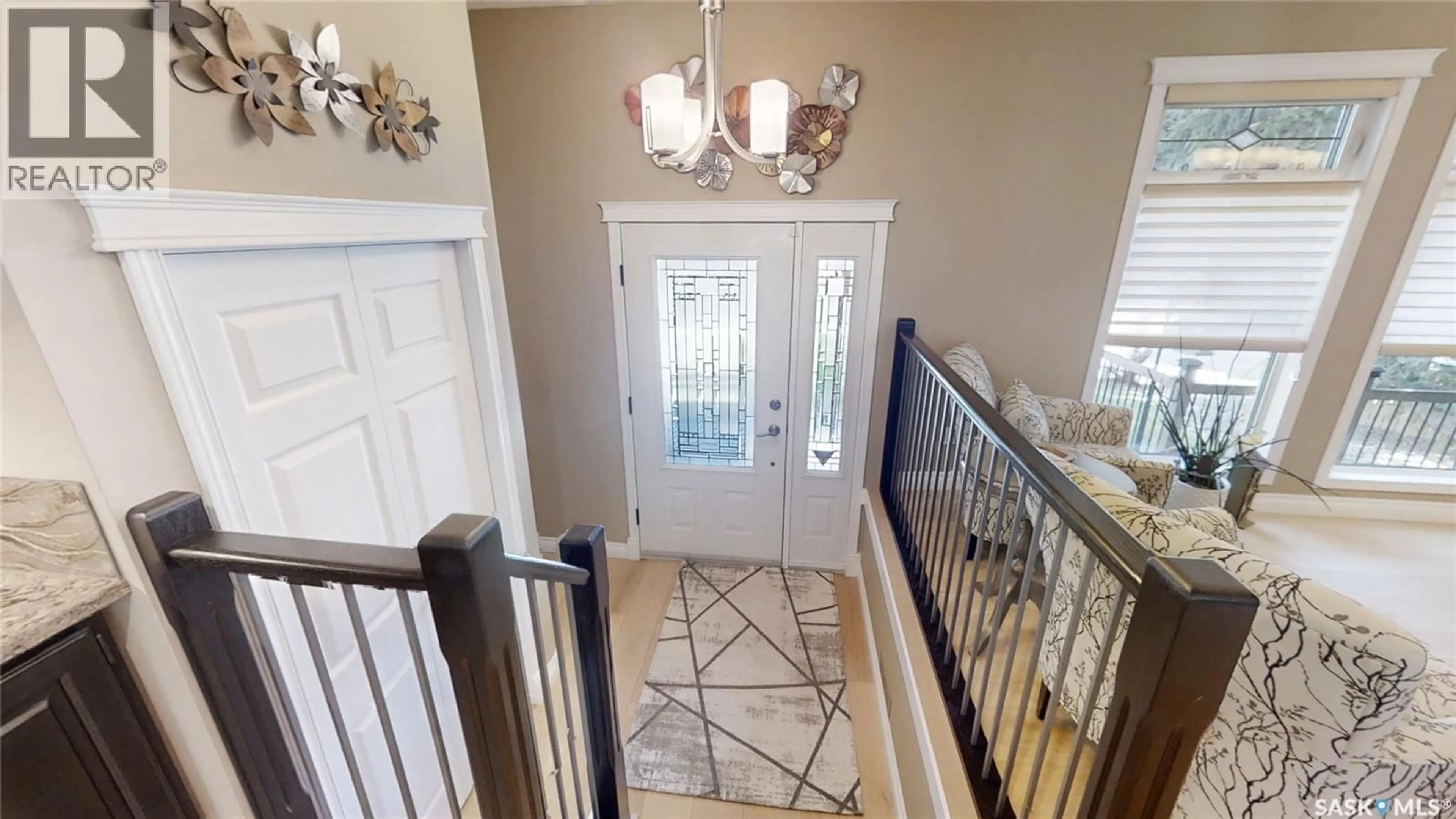 Indoor entryway for 115 LA LOCHE COURT, Saskatoon Saskatchewan S7K4R8