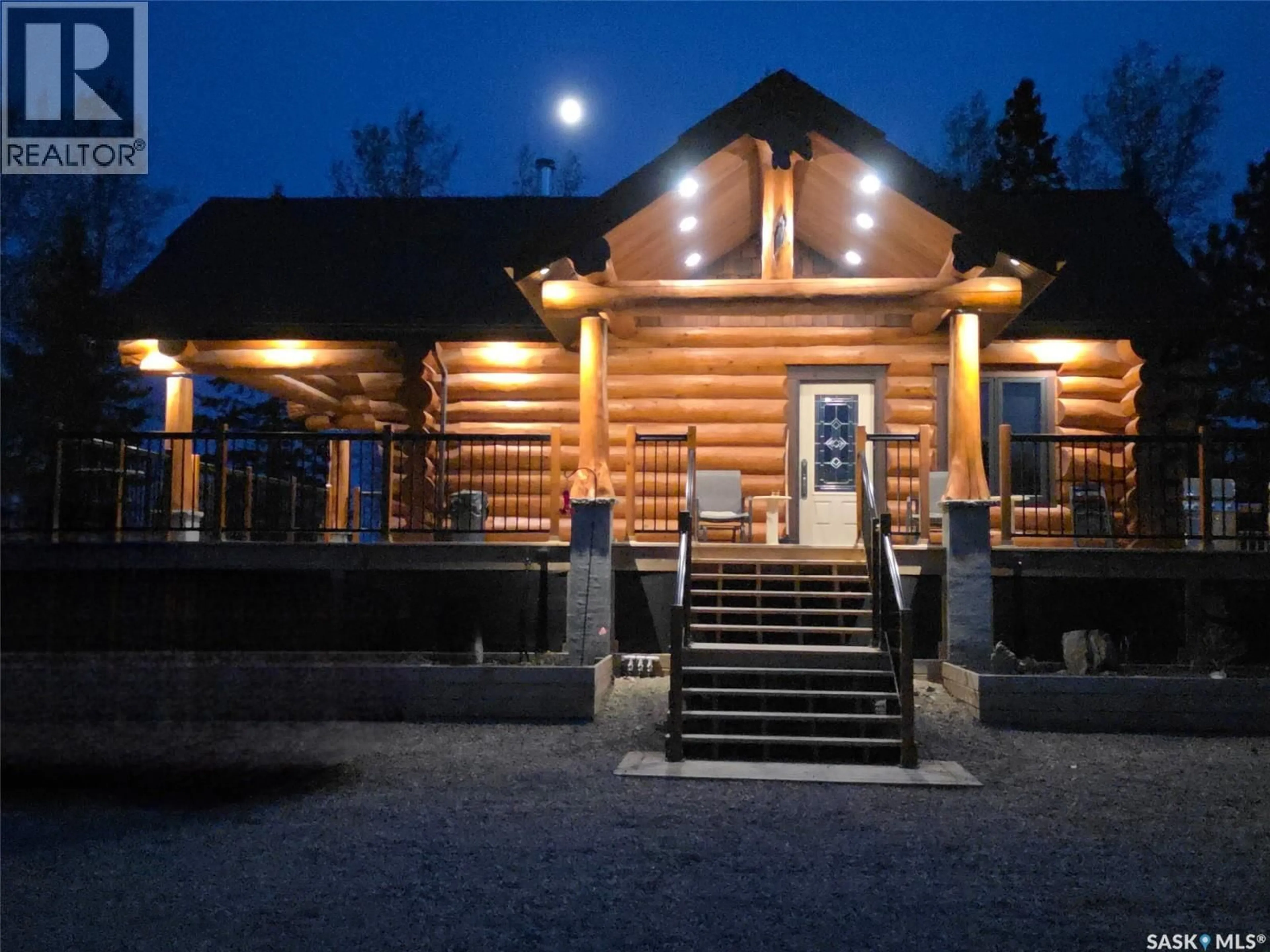 Indoor foyer for PASKARUK ACREAGE, Paddockwood Rm No. 520 Saskatchewan S0J1Z0