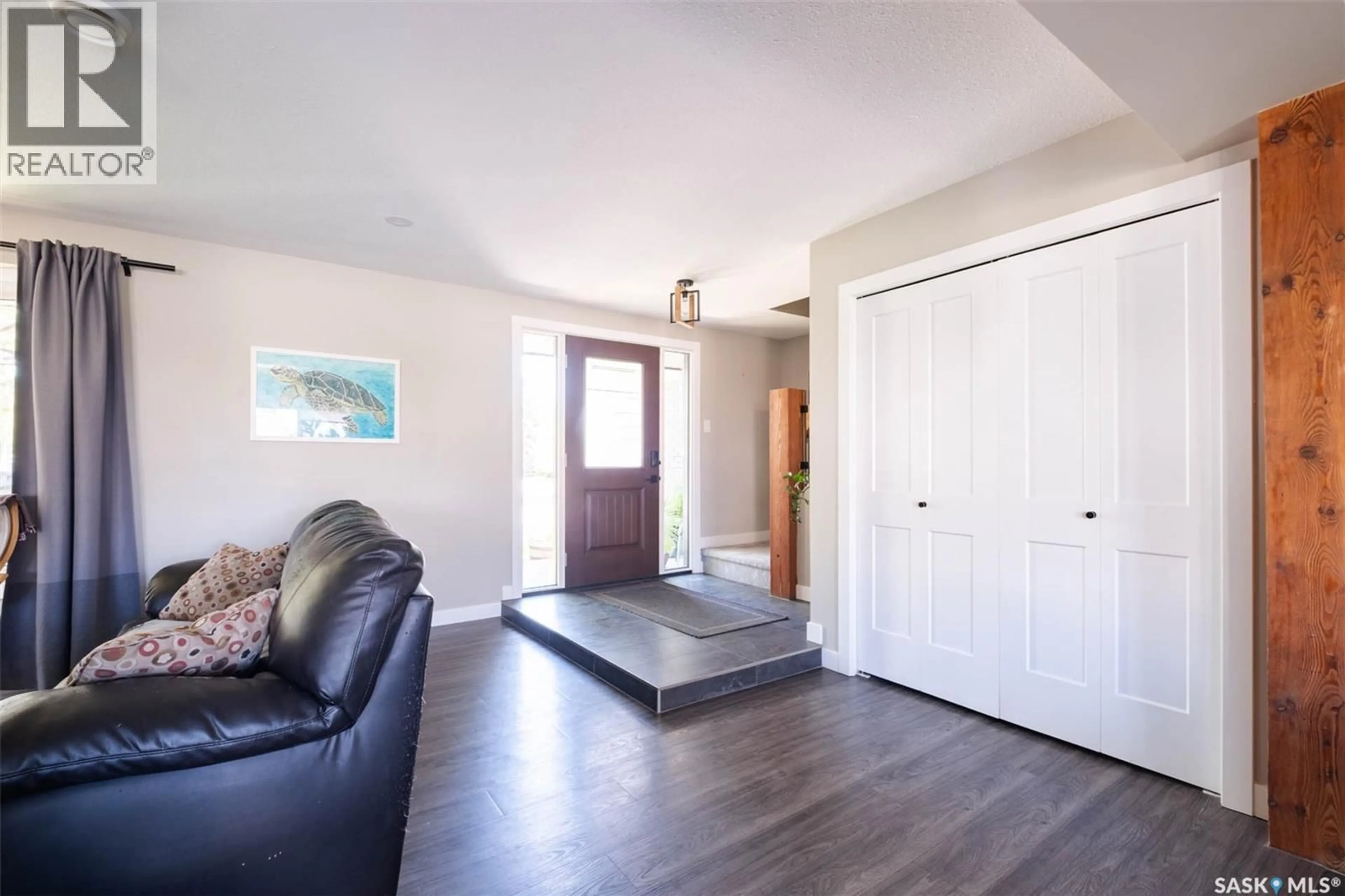 Unknown for 324 LOCKWOOD ROAD, Regina Saskatchewan S4S6E2