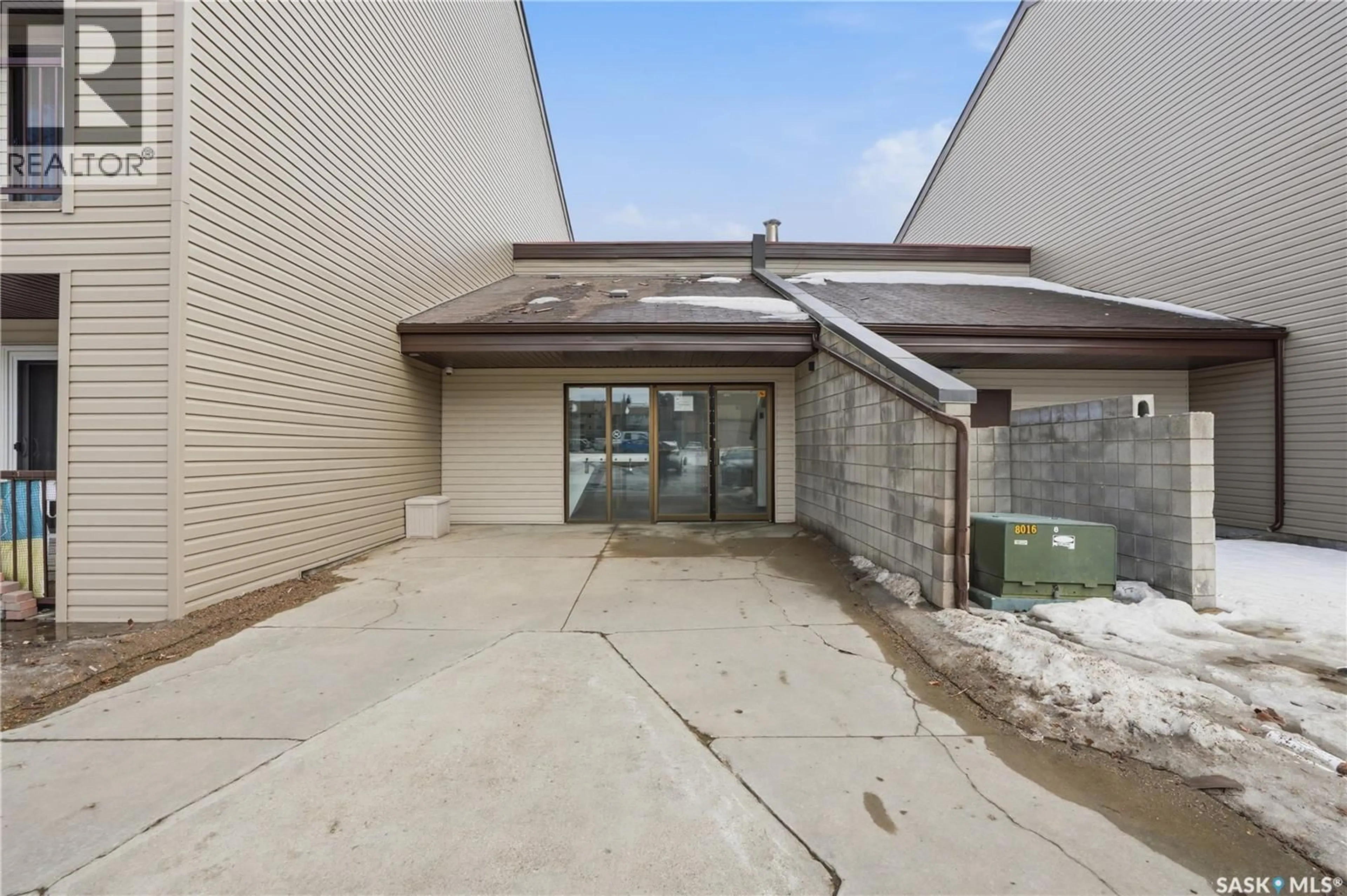 Unknown for 208B - 4040 8TH STREET, Saskatoon Saskatchewan S7H5L4