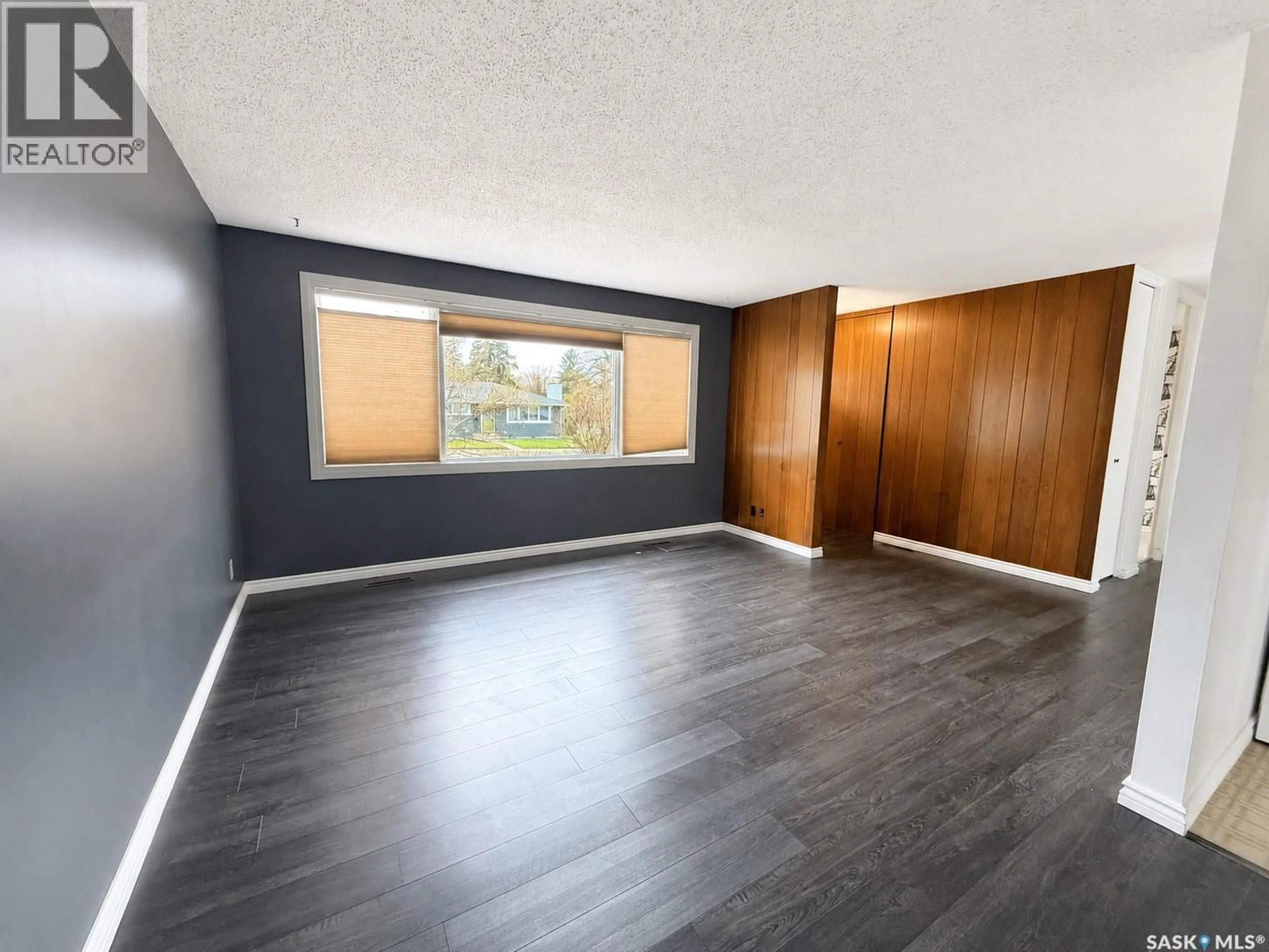 A pic of a room for 70 LINDSAY DRIVE, Saskatoon Saskatchewan S7H4B4