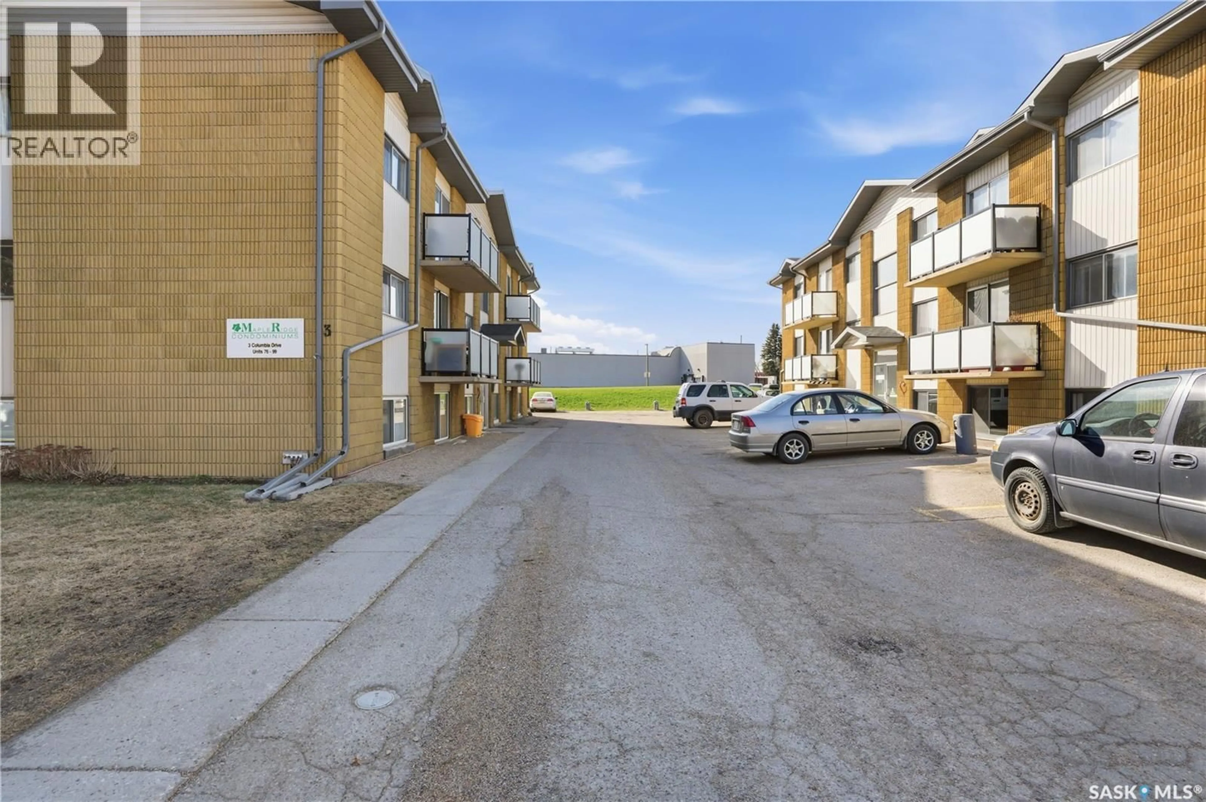 Unknown for 3 - 93 COLUMBIA DRIVE, Saskatoon Saskatchewan S7K1E3