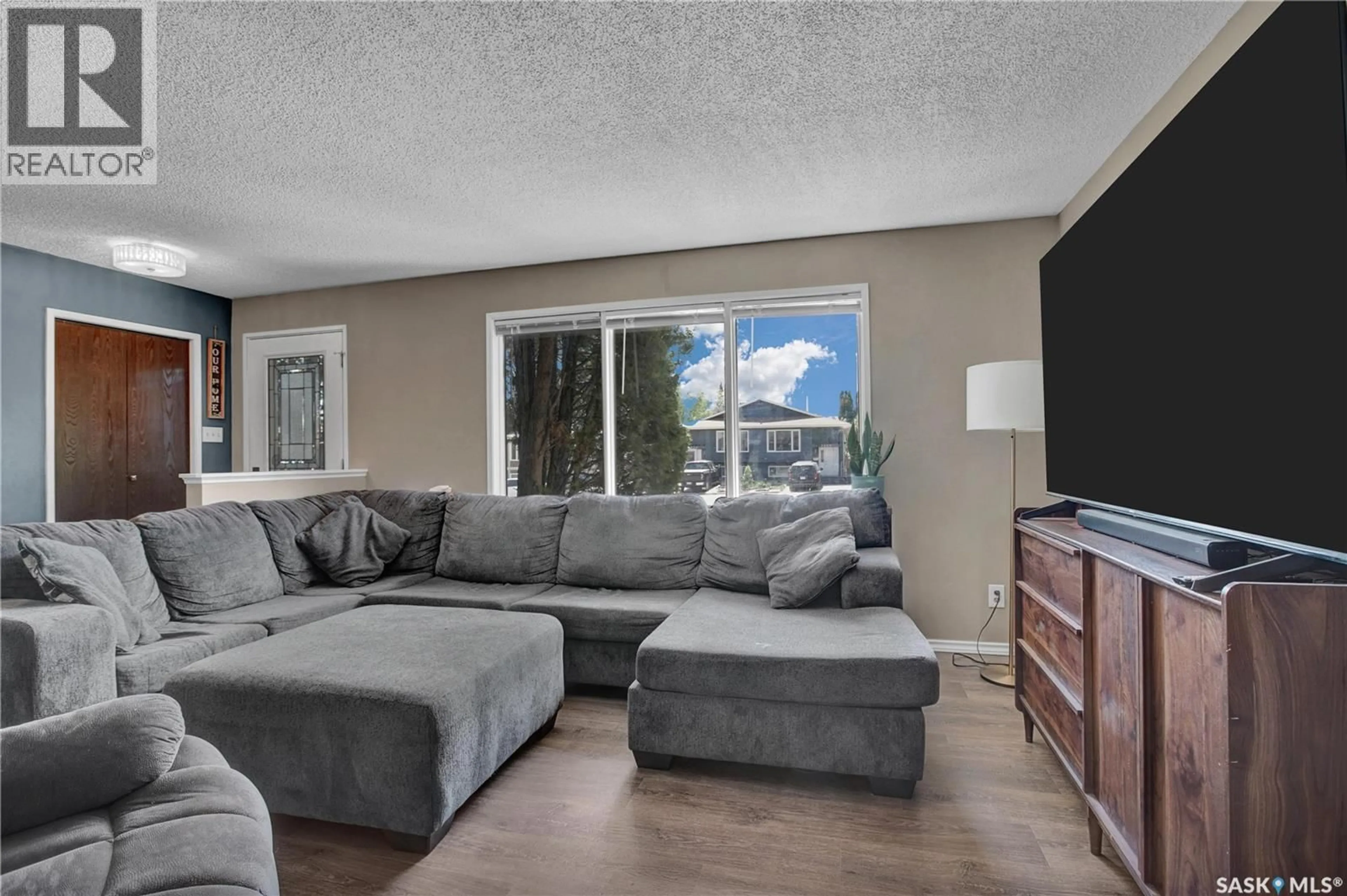 Living room with furniture, unknown for E - 3831 TAYLOR STREET, Saskatoon Saskatchewan S7H5H5