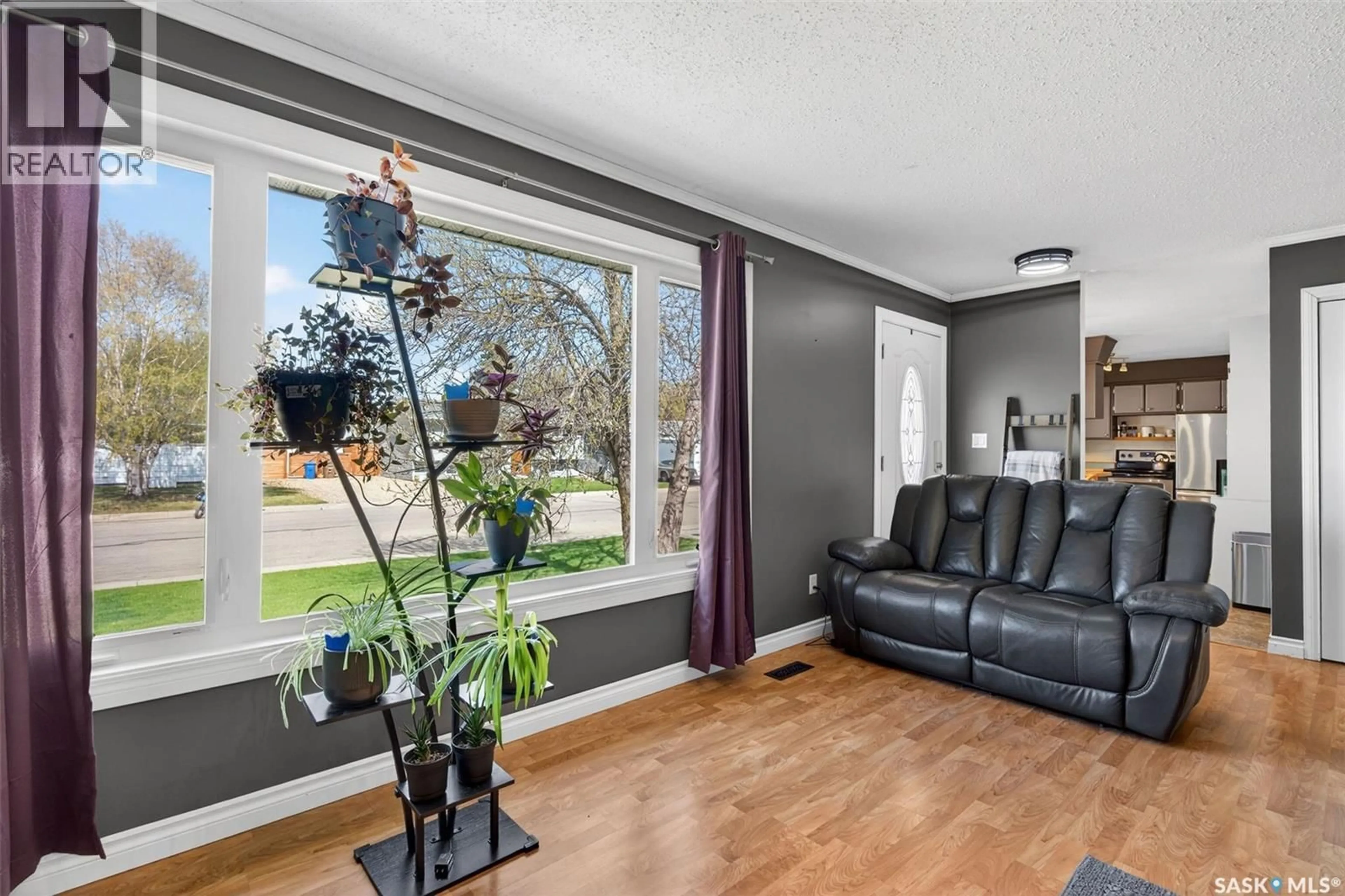 Living room with furniture, unknown for 314 CASKEY DRIVE, Melfort Saskatchewan S0E1A0