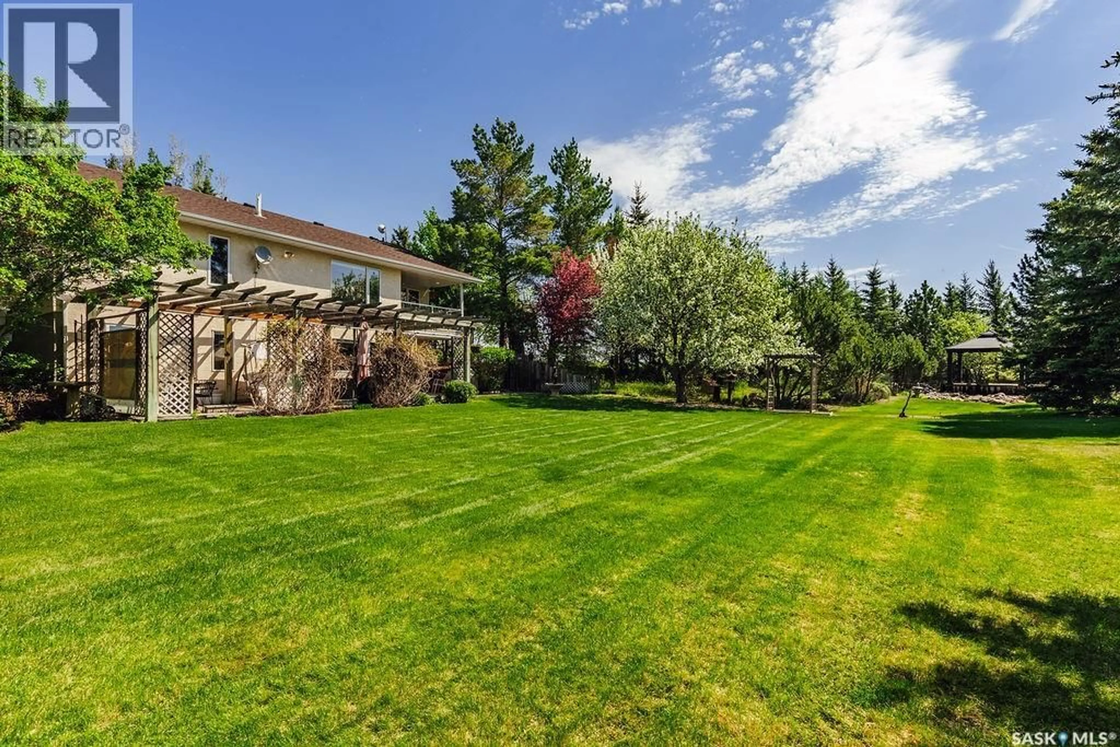 A pic from outside/outdoor area/front of a property/back of a property/a pic from drone, unknown for 16 SPEERS WAY, Corman Park Rm No. 344 Saskatchewan S7K3J6