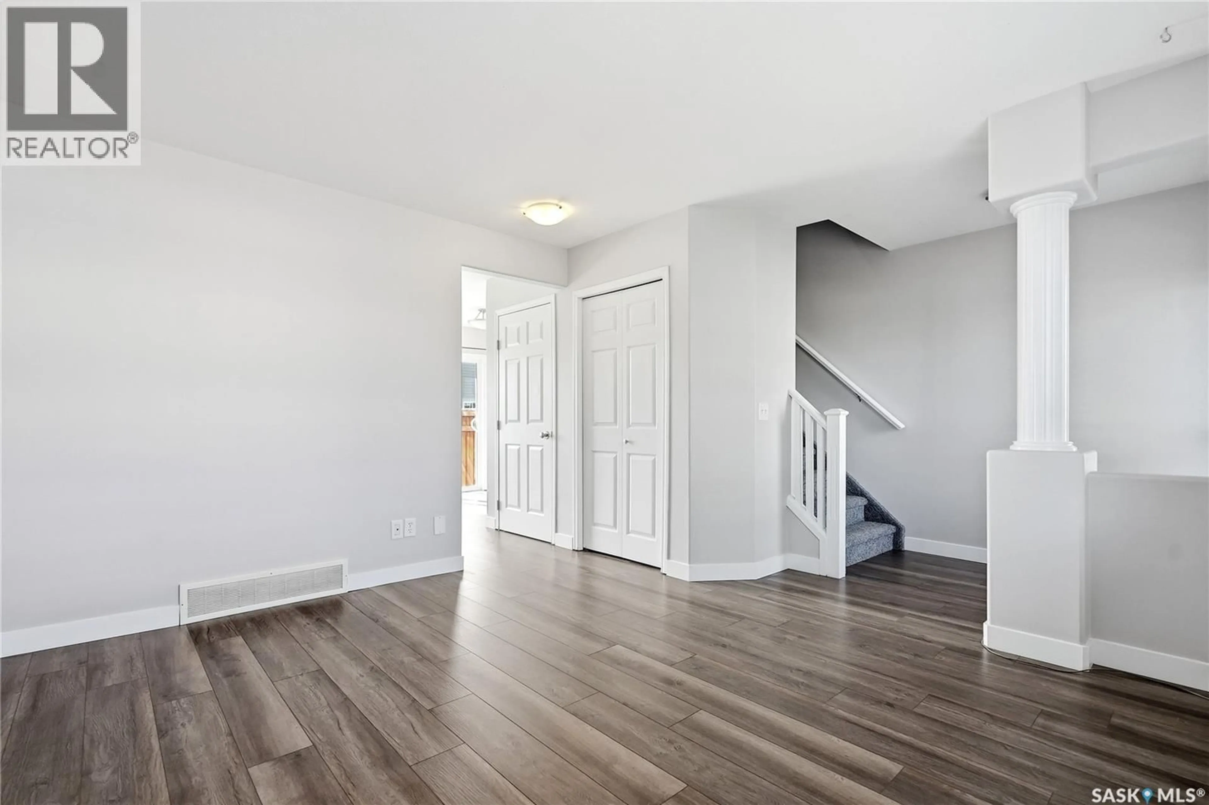 Indoor entryway for 300 - 15 MACCORMACK ROAD, Martensville Saskatchewan S0K0A2