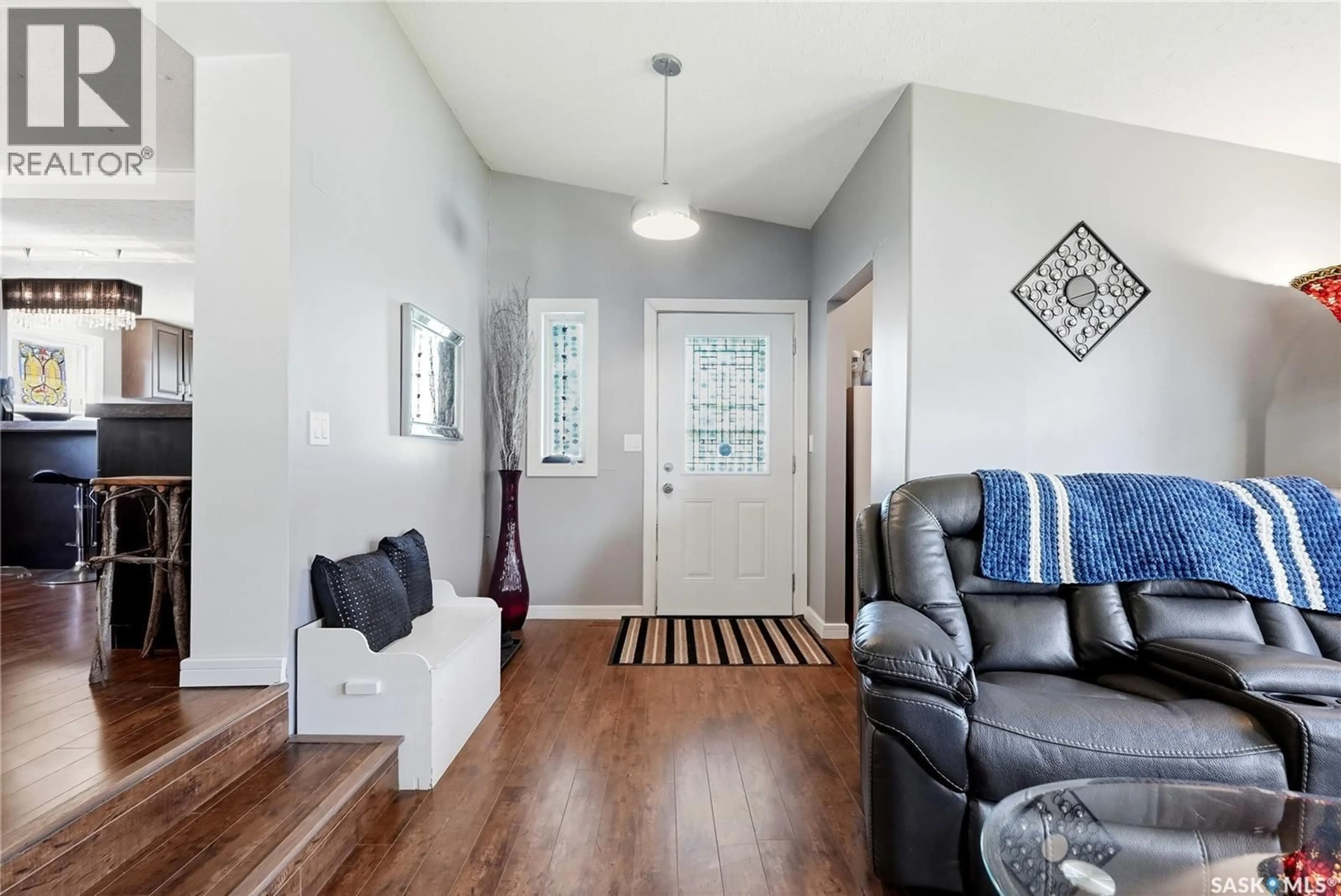 Indoor entryway for 127 SYCAMORE DRIVE, Blucher Rm No. 343 Saskatchewan S7B0A4
