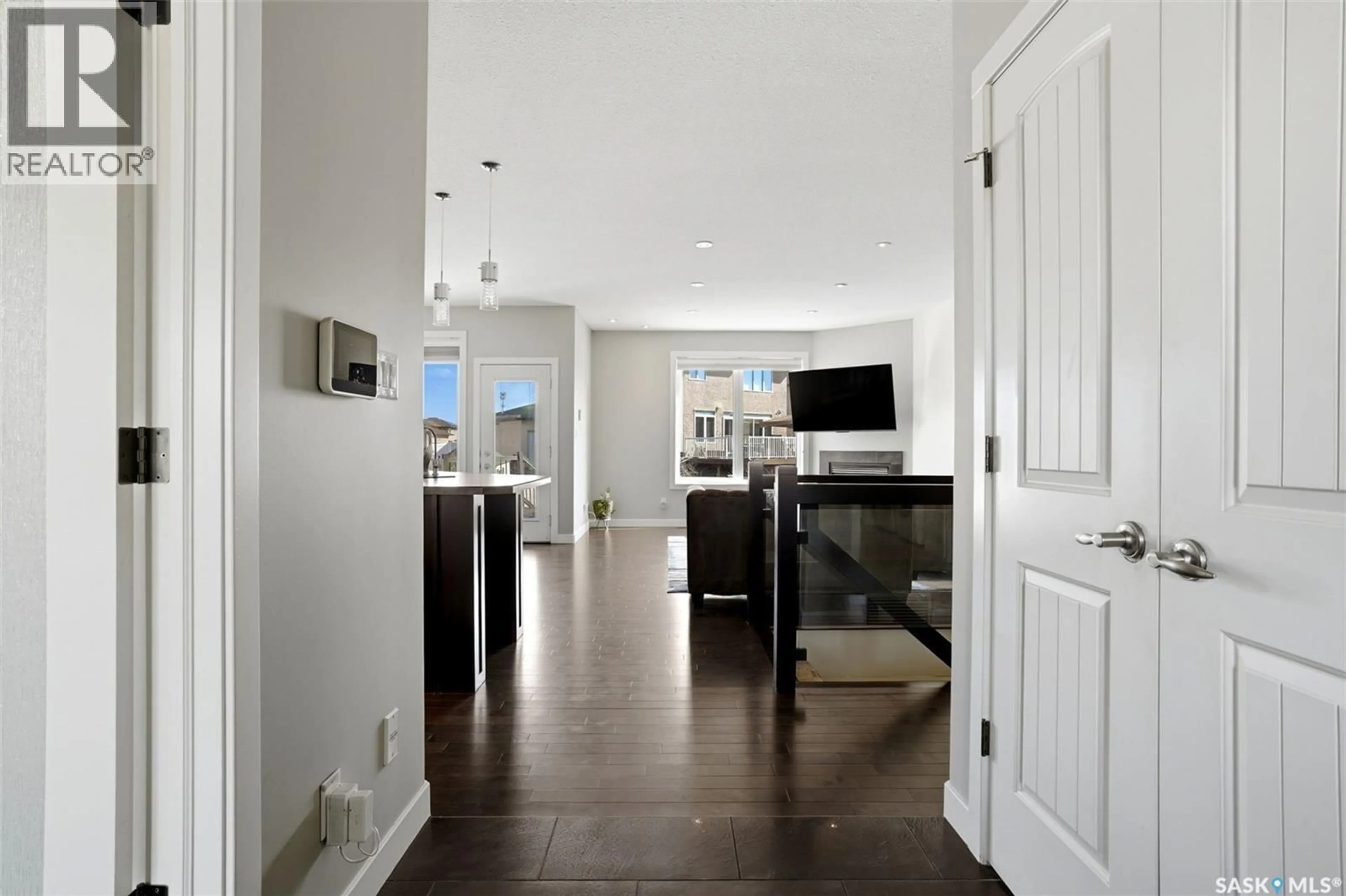 Unknown for E - 4113 GREEN WILLOW TERRACE, Regina Saskatchewan S4V1M3