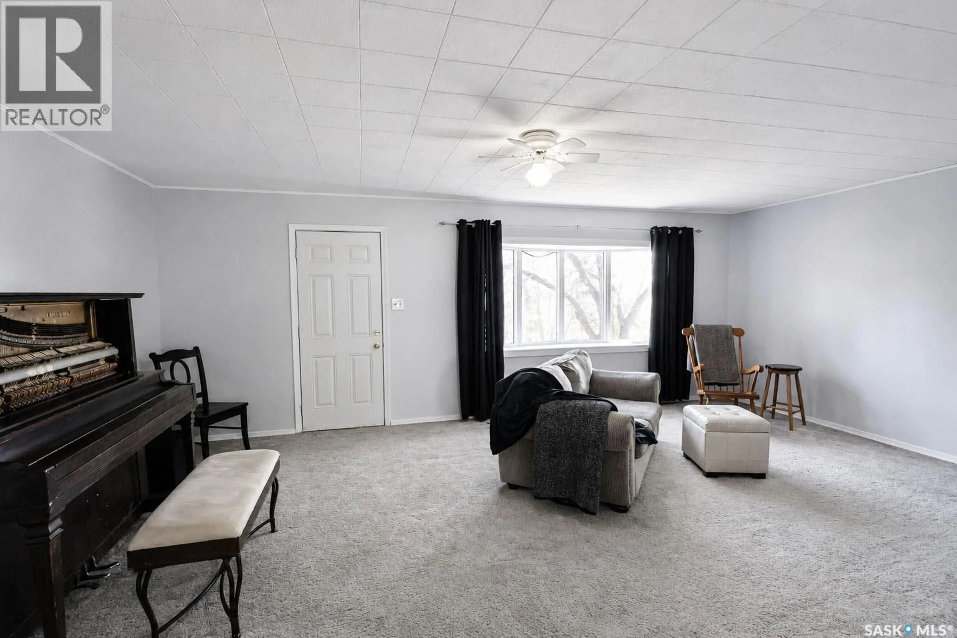 Living room with furniture, unknown for 461 PRINCE ALBERT RM, Prince Albert Rm No. 461 Saskatchewan S6V5P8