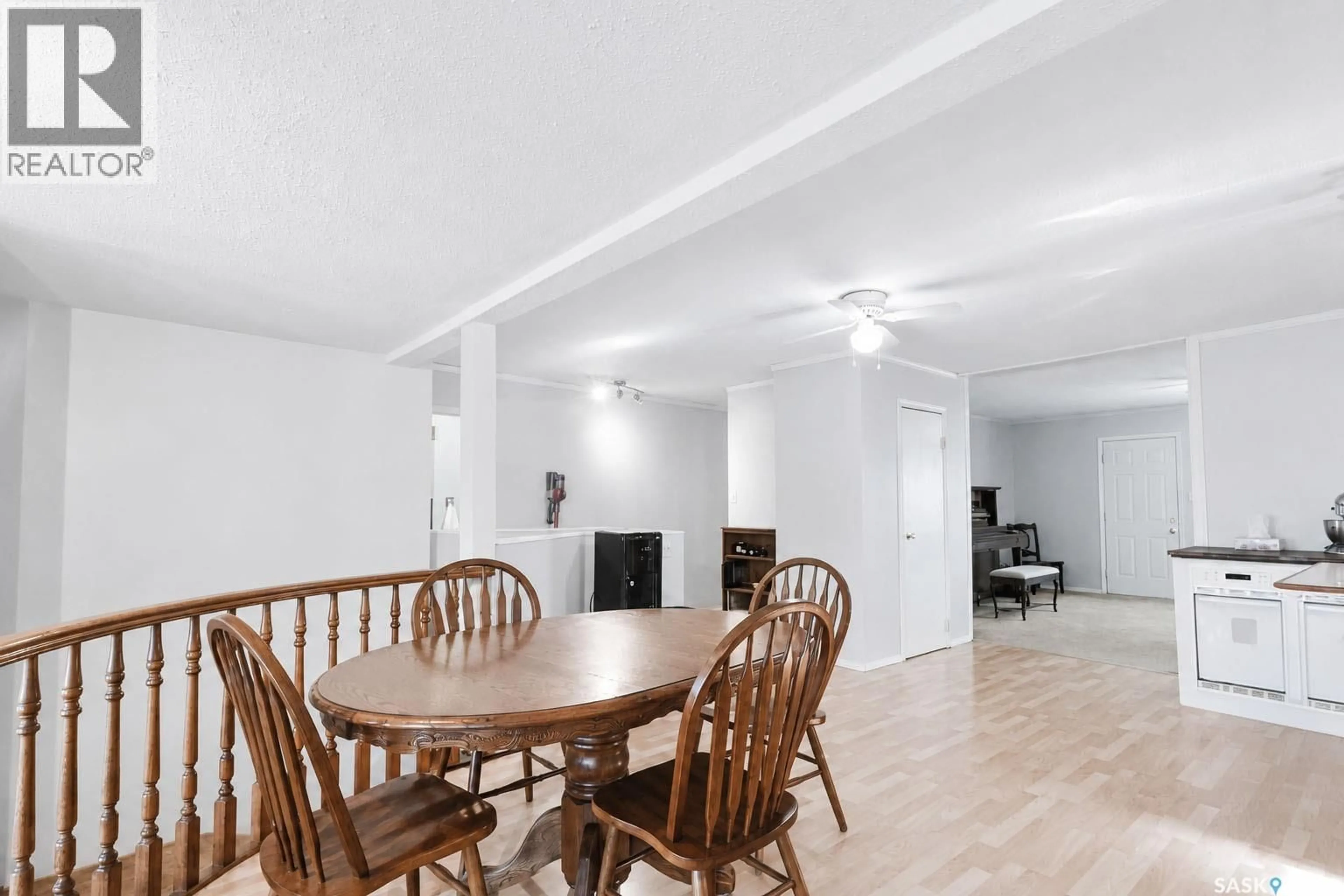 Dining room, wood/laminate floor for 461 PRINCE ALBERT RM, Prince Albert Rm No. 461 Saskatchewan S6V5P8