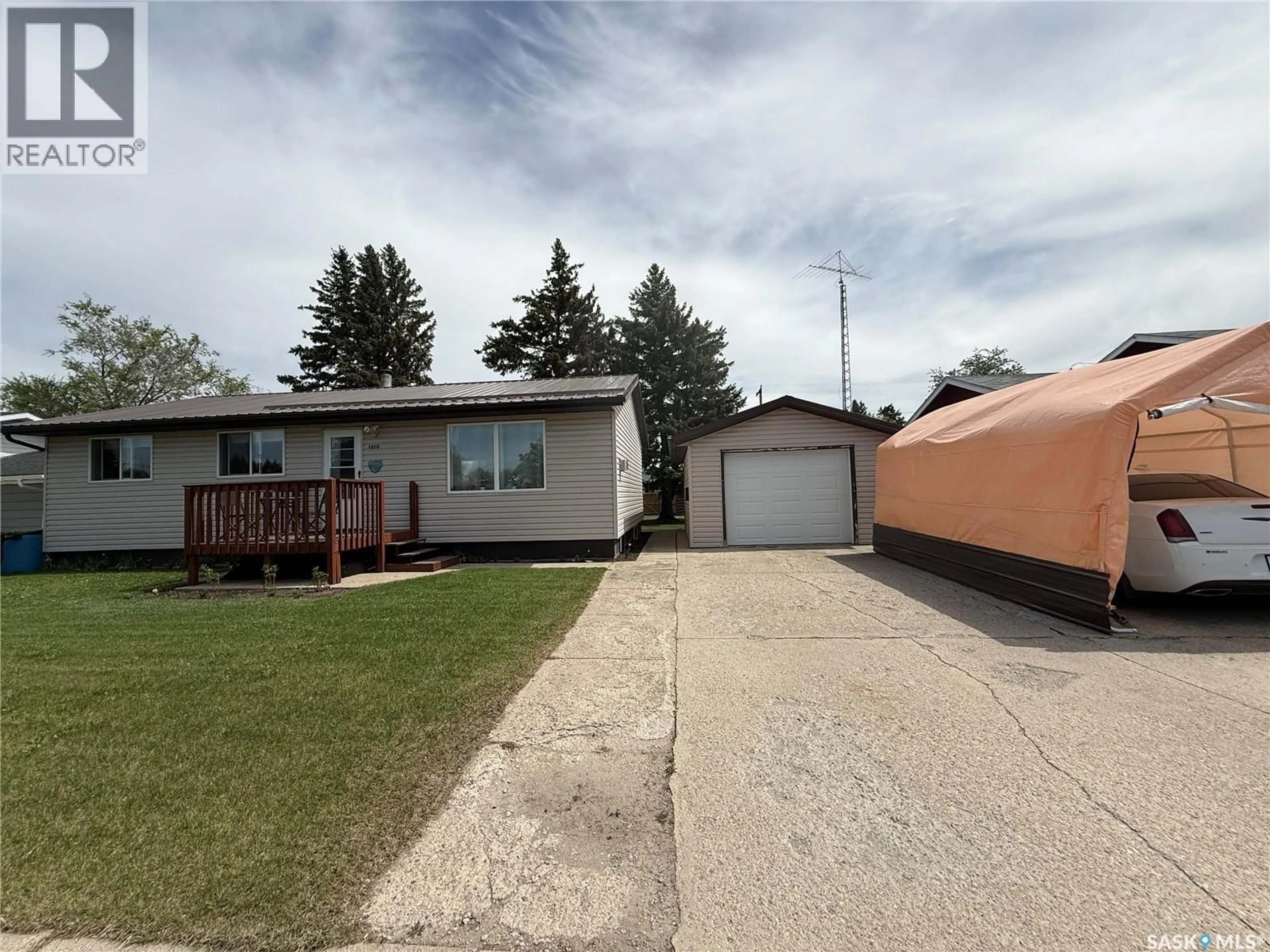 Unknown for 1010 11TH STREET, Humboldt Saskatchewan S0K2A0