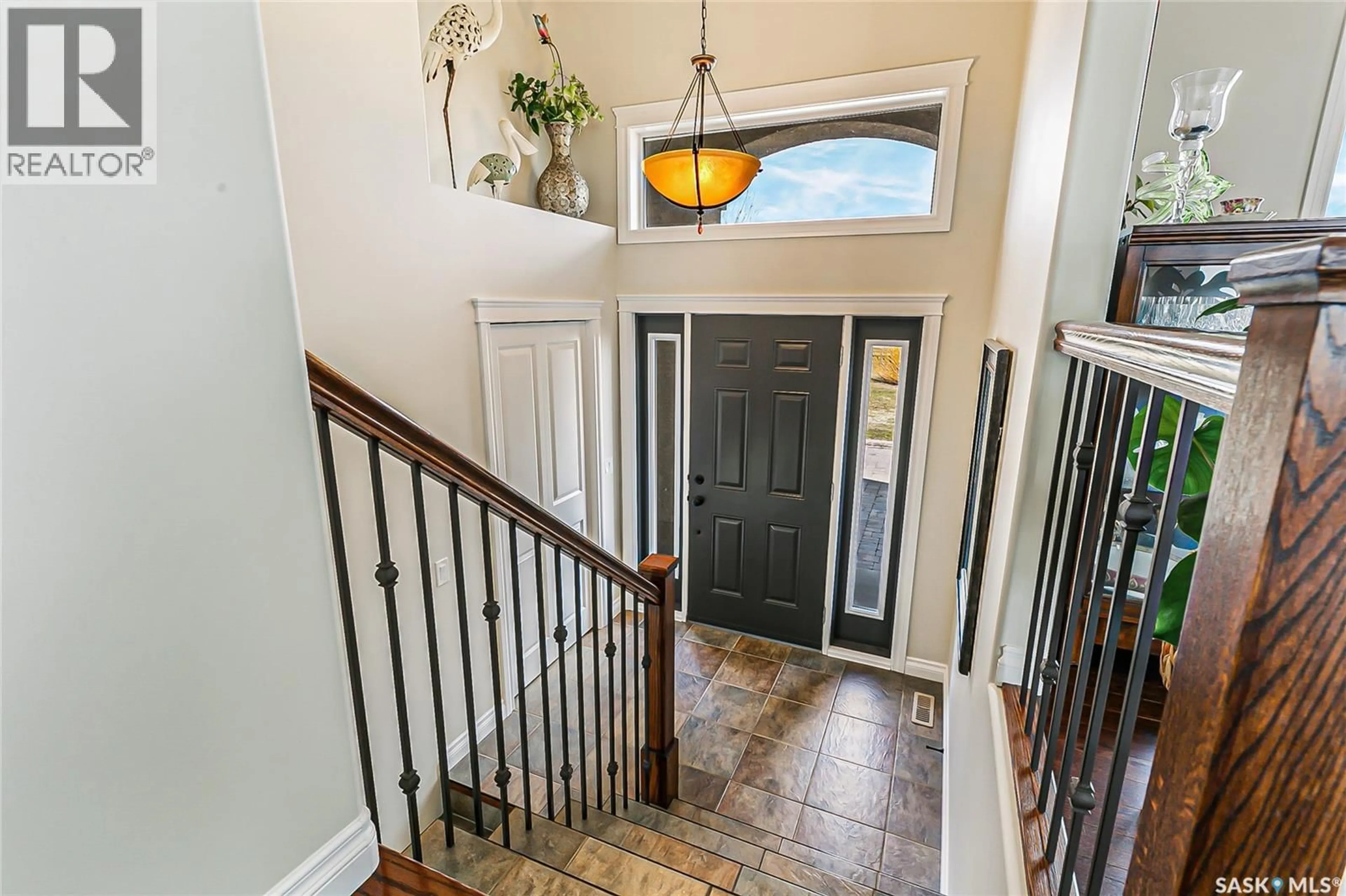 Indoor entryway for 14 VALLEY RIDGE ROAD, Longlaketon Rm No. 219 Saskatchewan S0G0W0