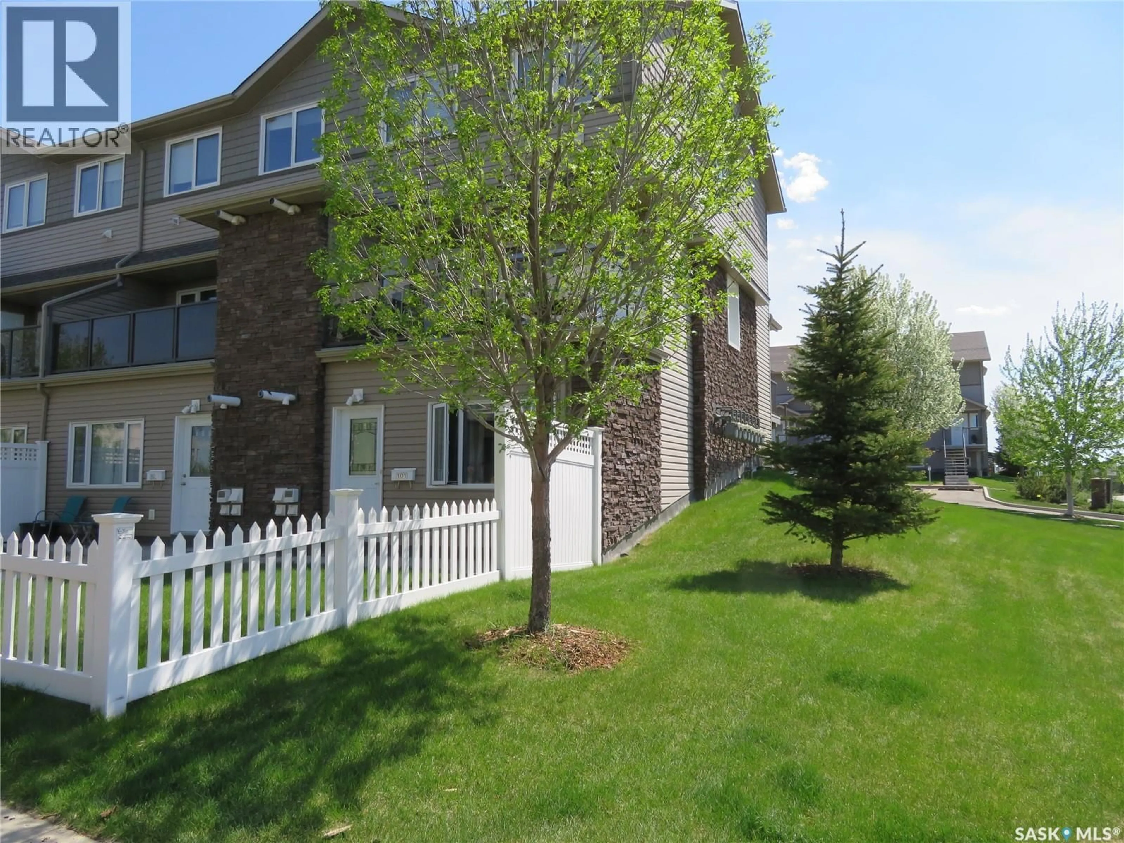 Unknown for 115 - 101 DALGLEISH LINK, Saskatoon Saskatchewan S7W0N5