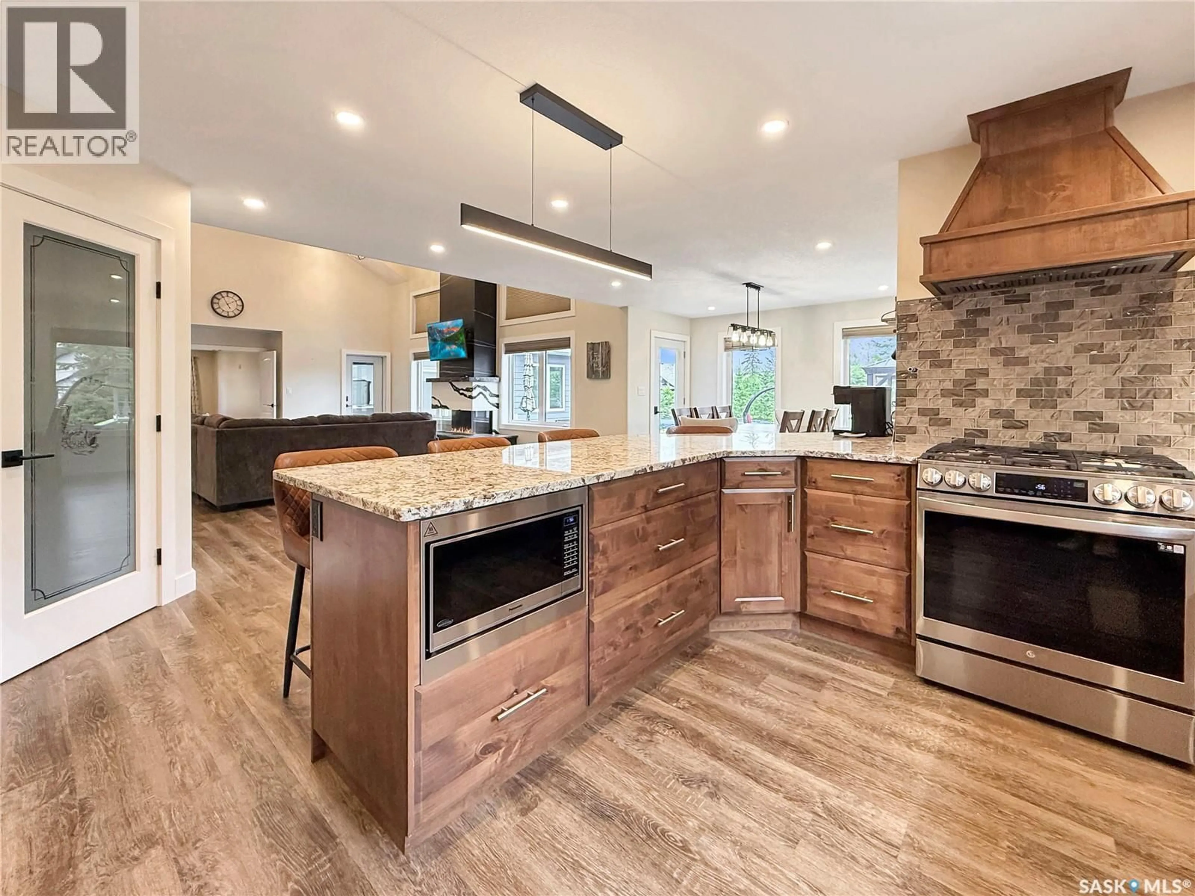 Open concept kitchen, unknown for 10 FAIRWAY DRIVE, Candle Lake Saskatchewan S0J3E0
