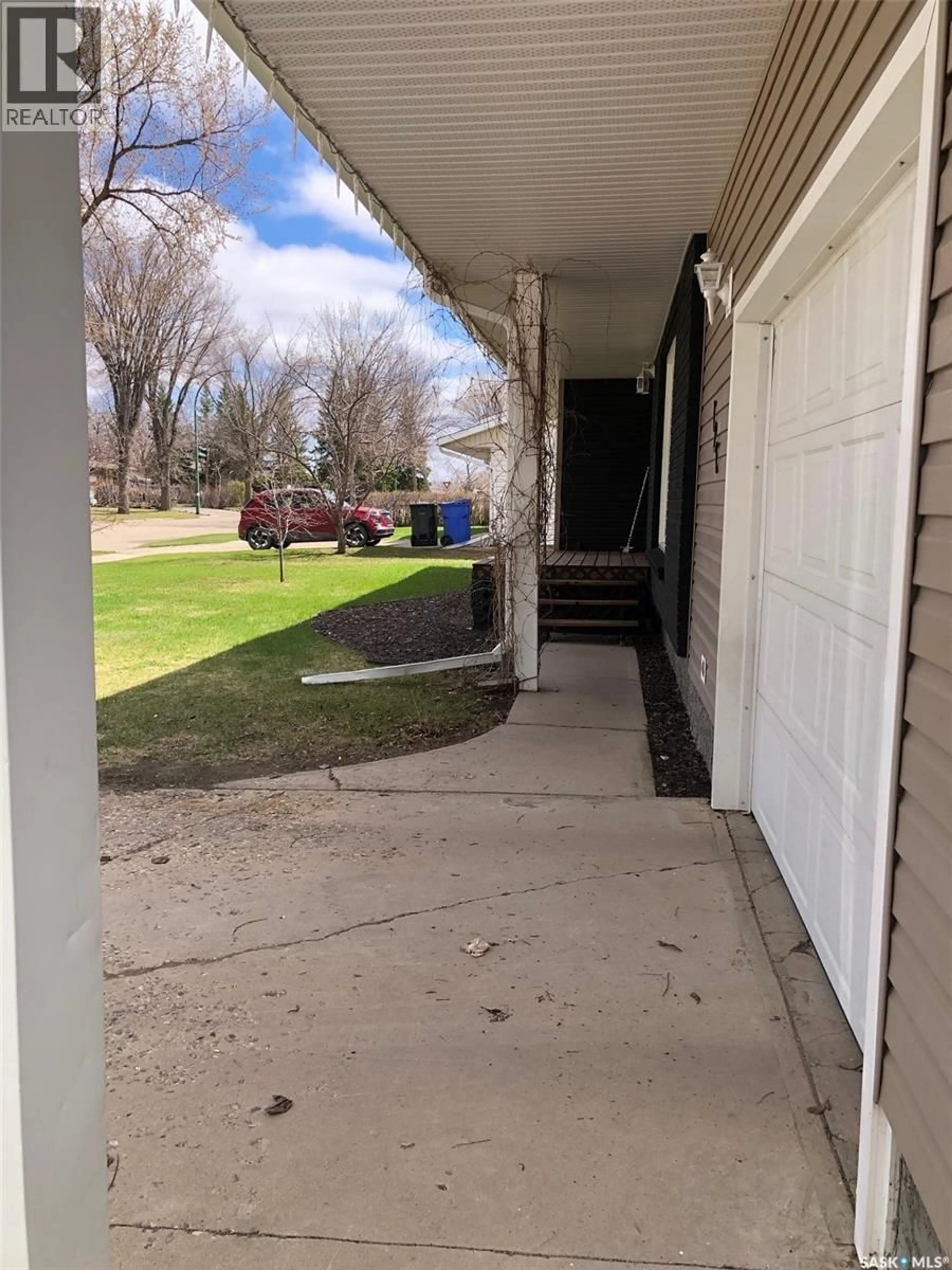 Unknown for 727 4TH STREET, Canora Saskatchewan S0A0L0