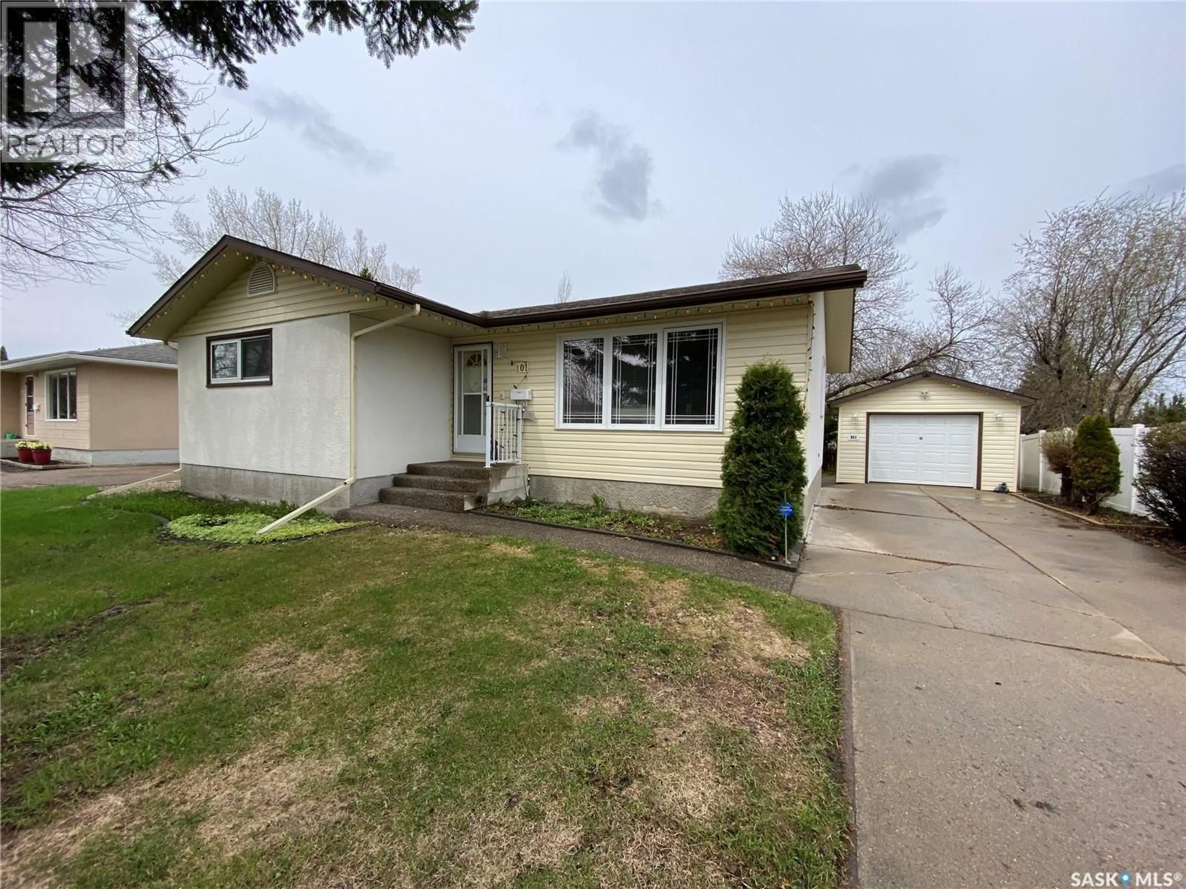 Unknown for 101 COLLINGWOOD CRESCENT, Yorkton Saskatchewan S3N3A6