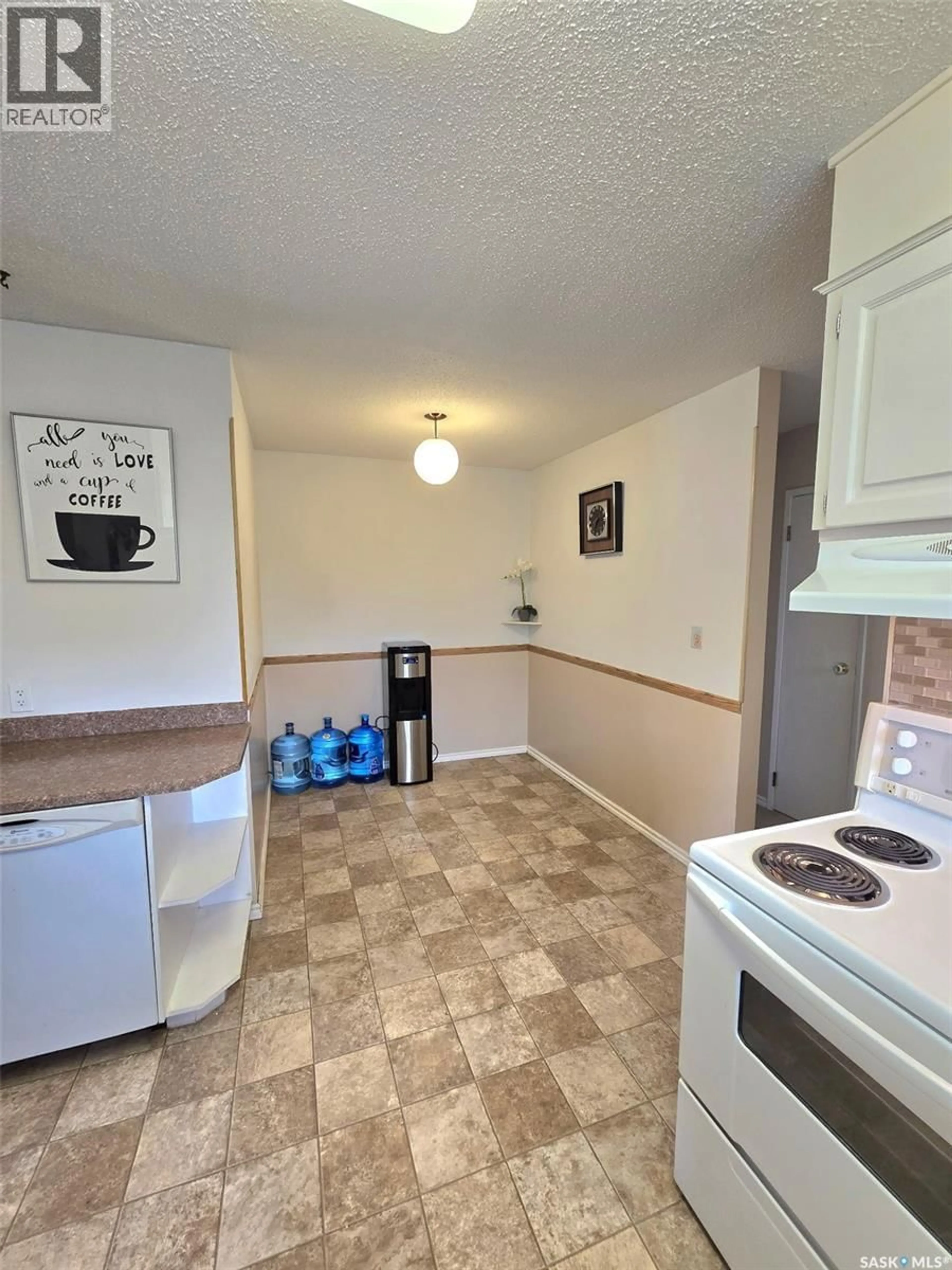 Unknown for 101 COLLINGWOOD CRESCENT, Yorkton Saskatchewan S3N3A6