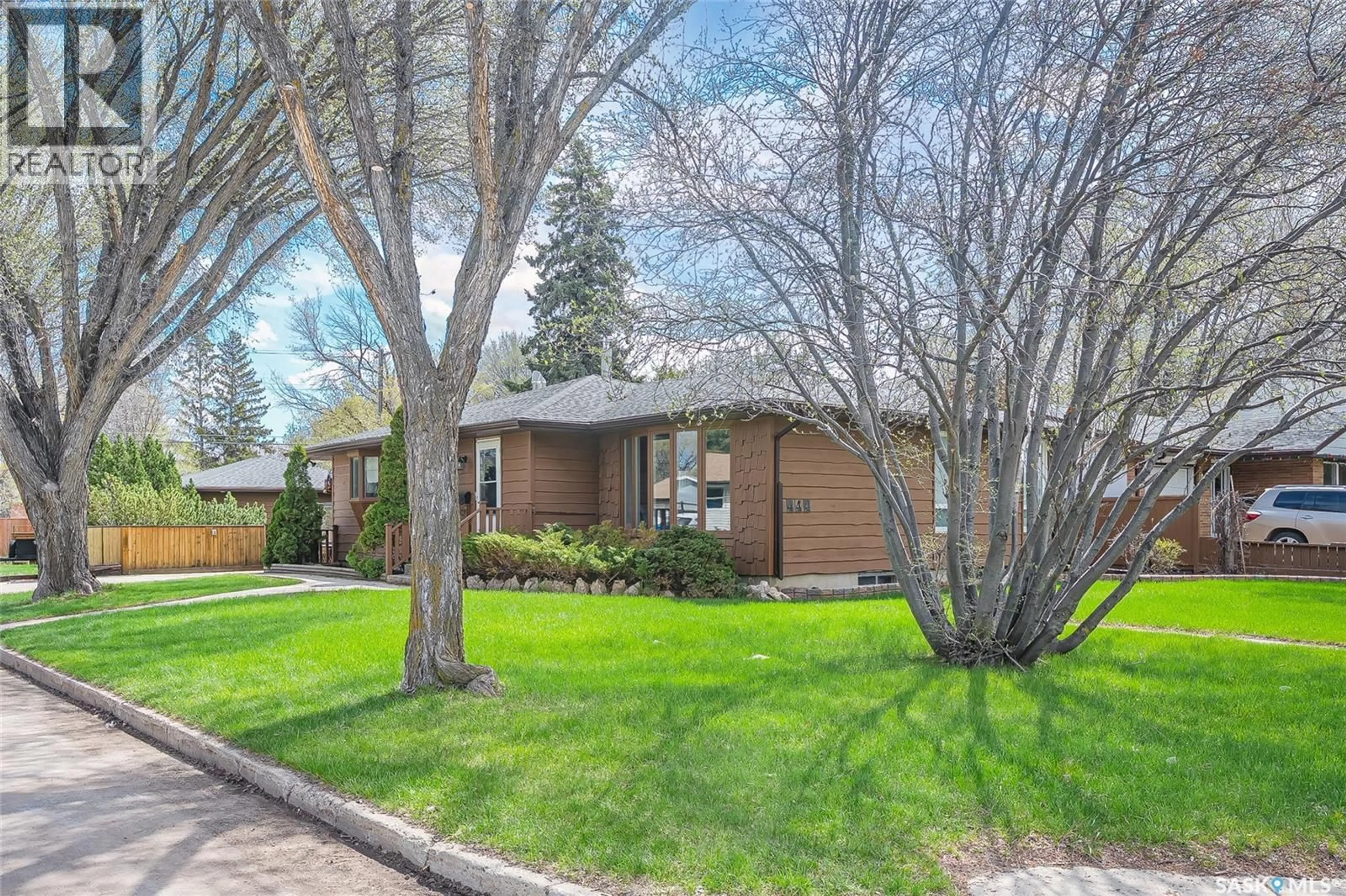 Unknown for 444 Q AVENUE, Saskatoon Saskatchewan S7L2Y1