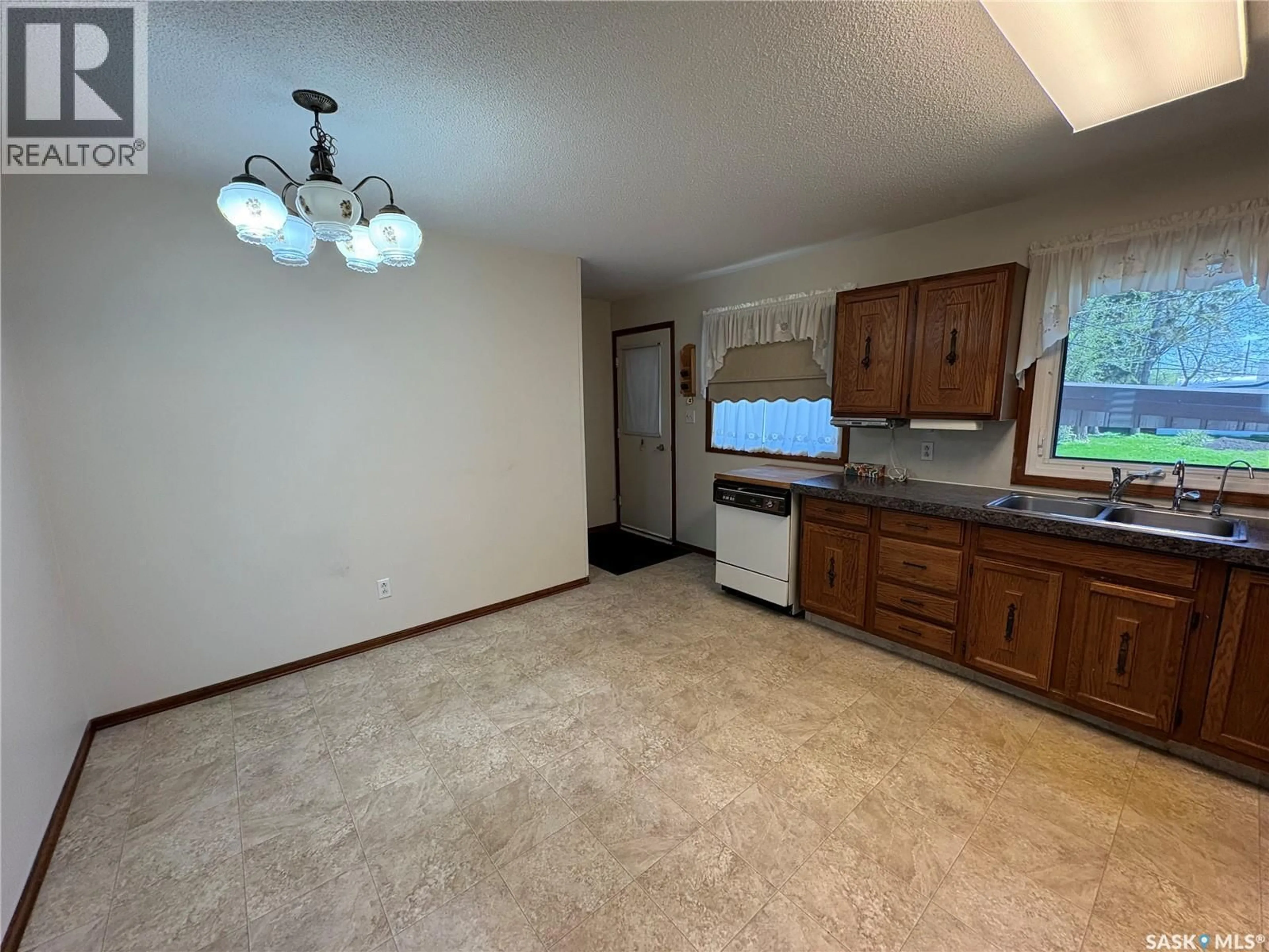 A pic of a room for 86 1ST STREET, Wadena Saskatchewan S0A4J0
