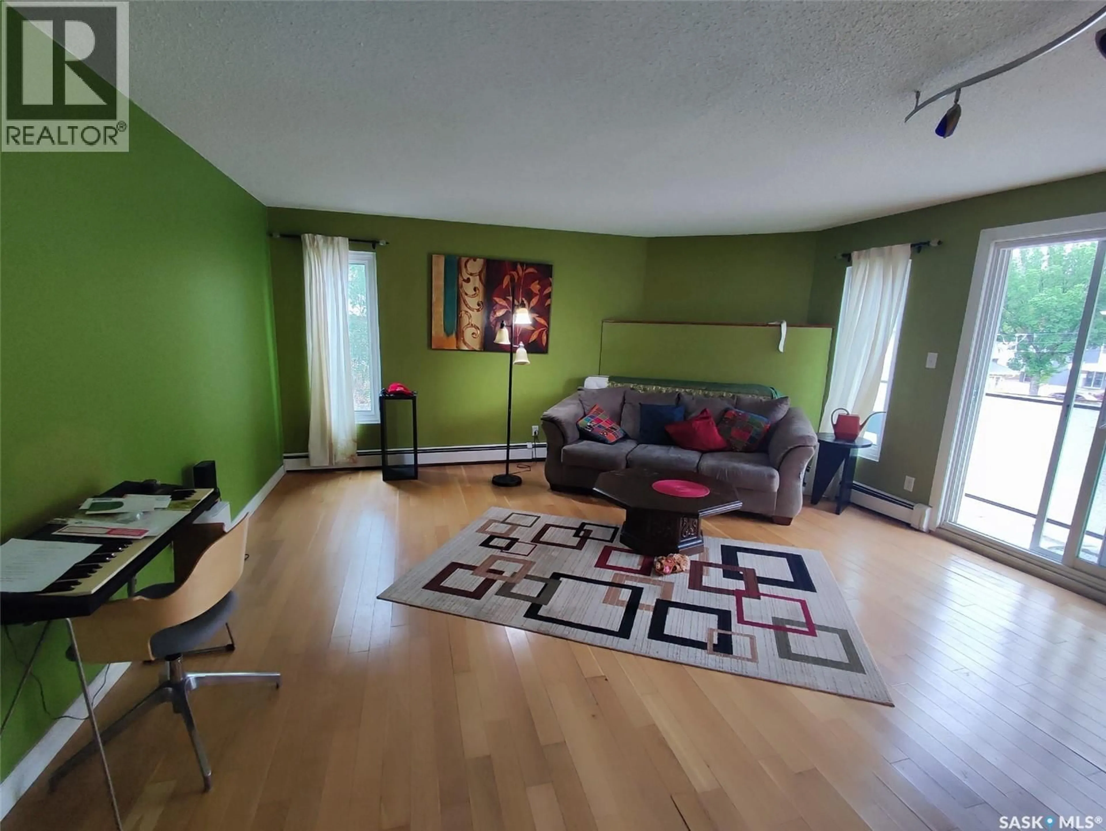 Living room with furniture, unknown for N - 304 423 4TH AVENUE, Saskatoon Saskatchewan S7K2M4