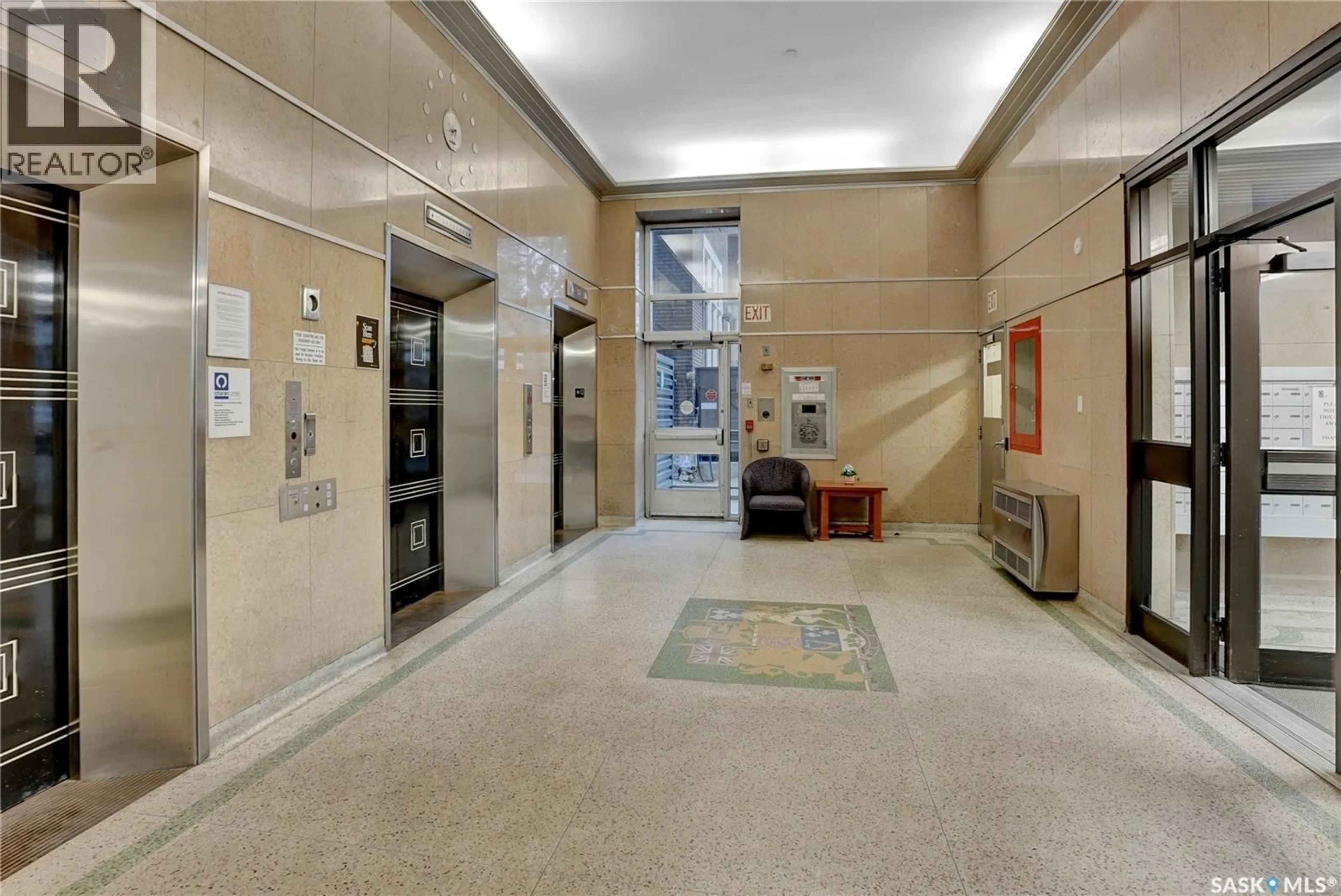 Lobby for 208 - 1901 VICTORIA AVENUE, Regina Saskatchewan S4P3R4