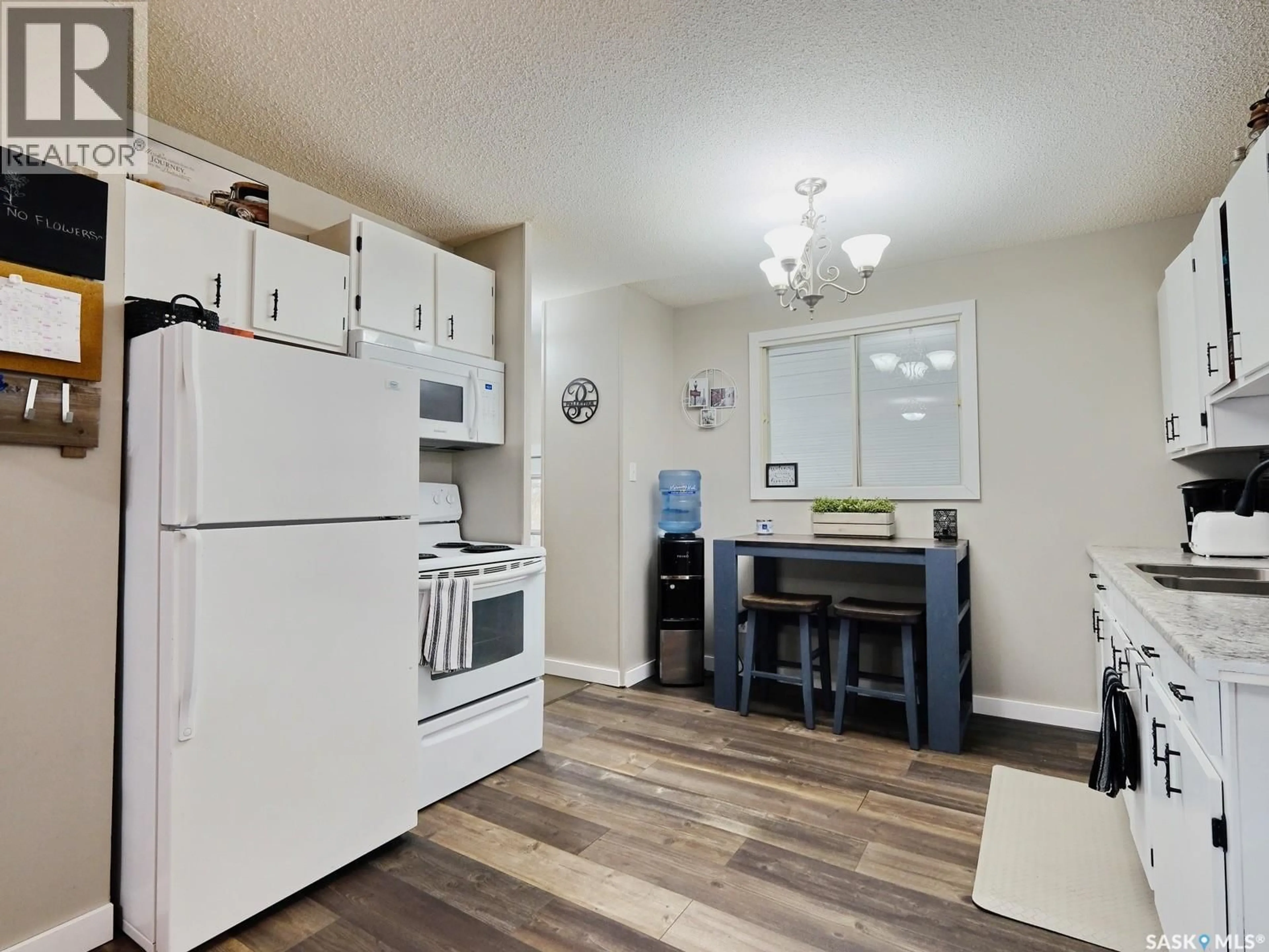 Unknown for 302 7TH STREET, Rosetown Saskatchewan S0L2V0