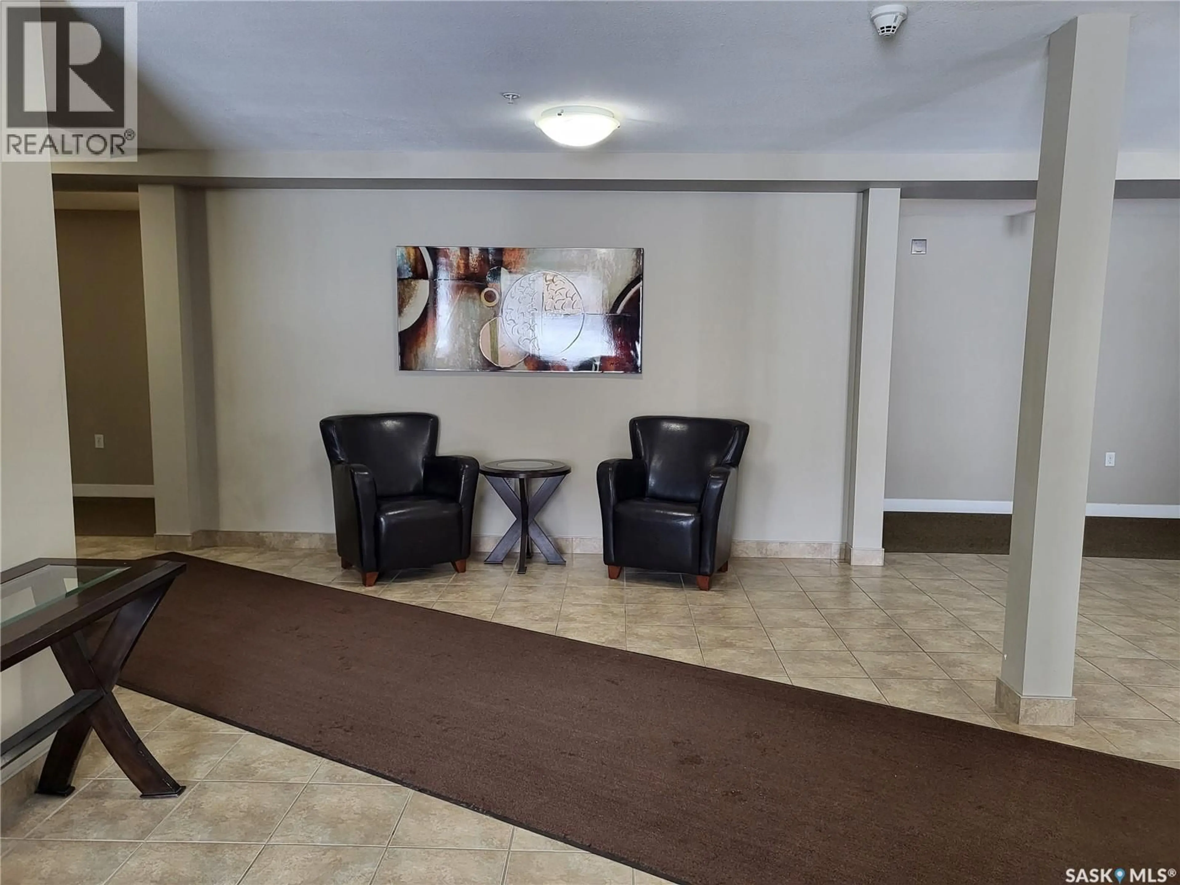 Lobby for 202 308 PETTERSON DRIVE, Estevan Saskatchewan S4A2B8