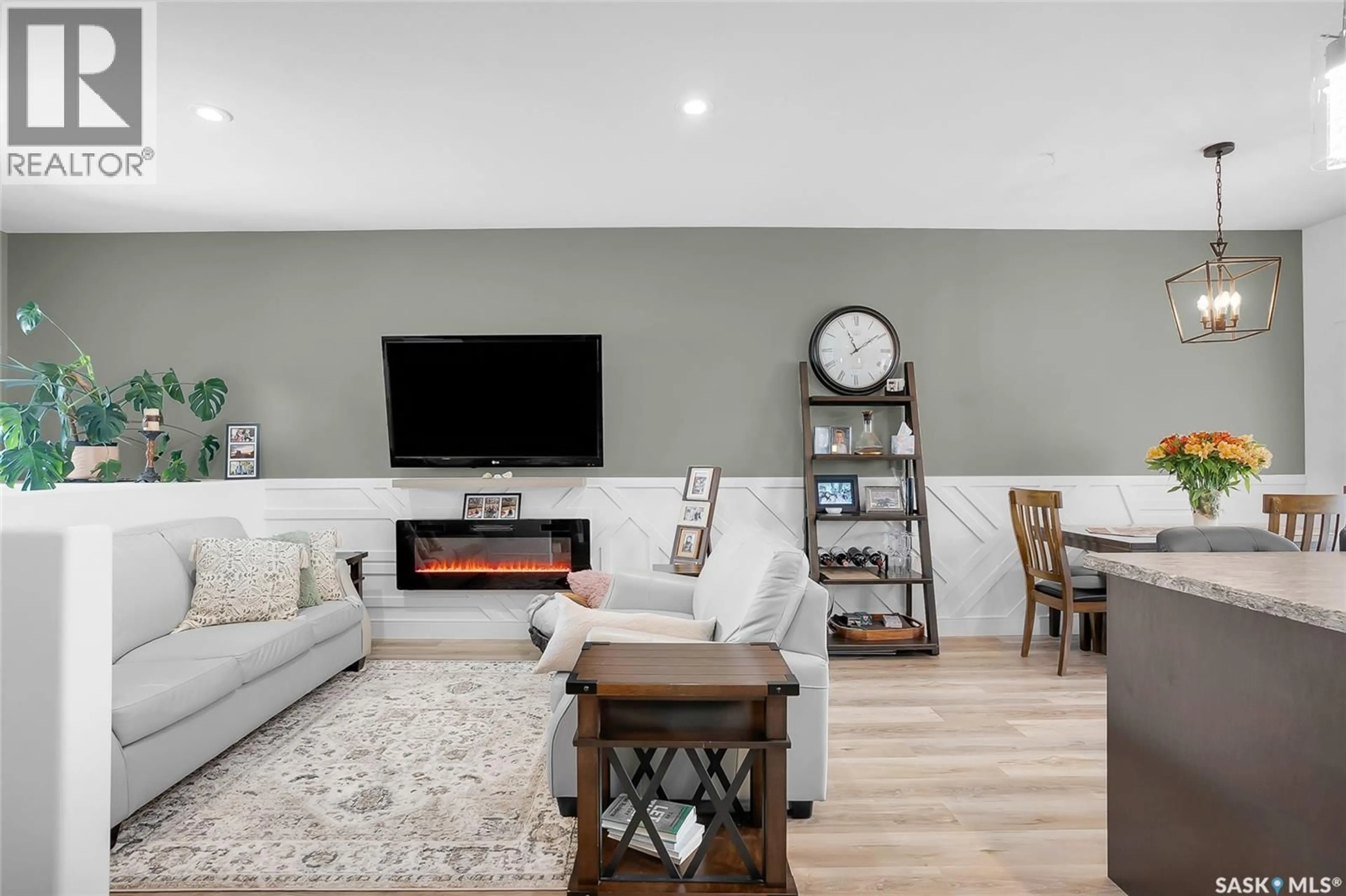 Living room with furniture, unknown for 922 ROCKHILL LANE, Martensville Saskatchewan S0K0A2