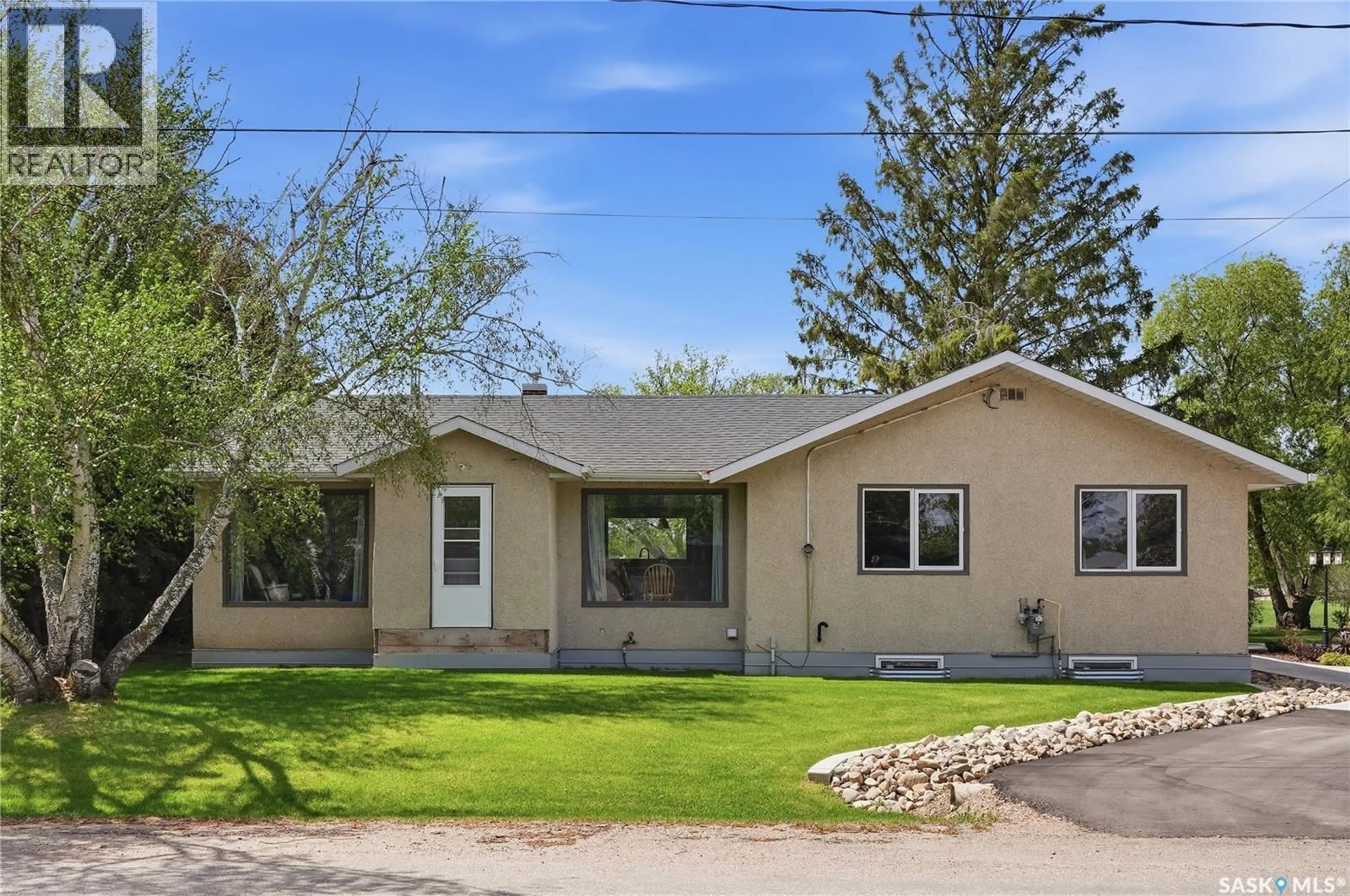 Home with vinyl exterior material, street for 4009 CENTRAL AVENUE, Laird Saskatchewan S0K2H0