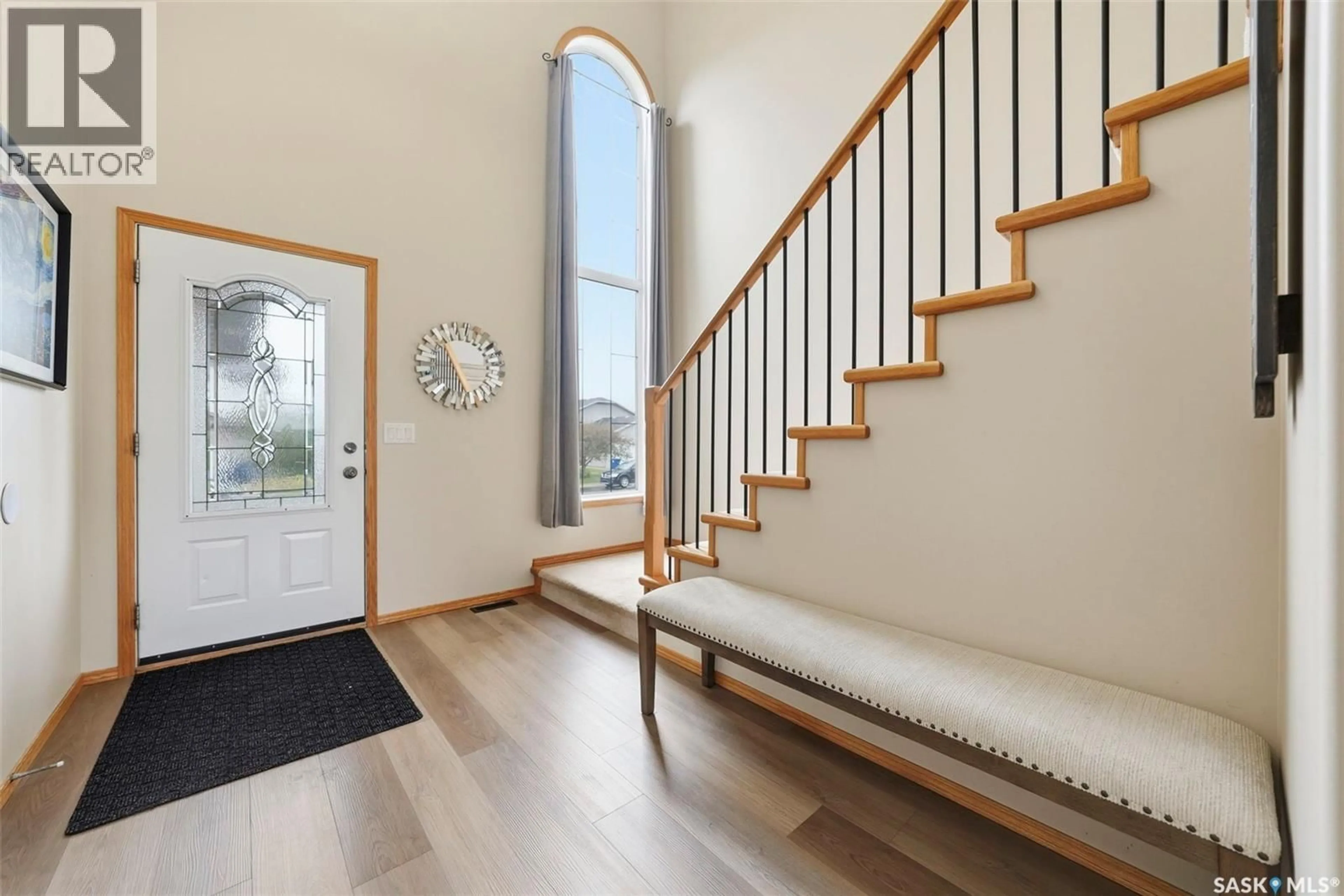 Indoor entryway for 122 MEADOWLARK PARK, Warman Saskatchewan S0K0A1
