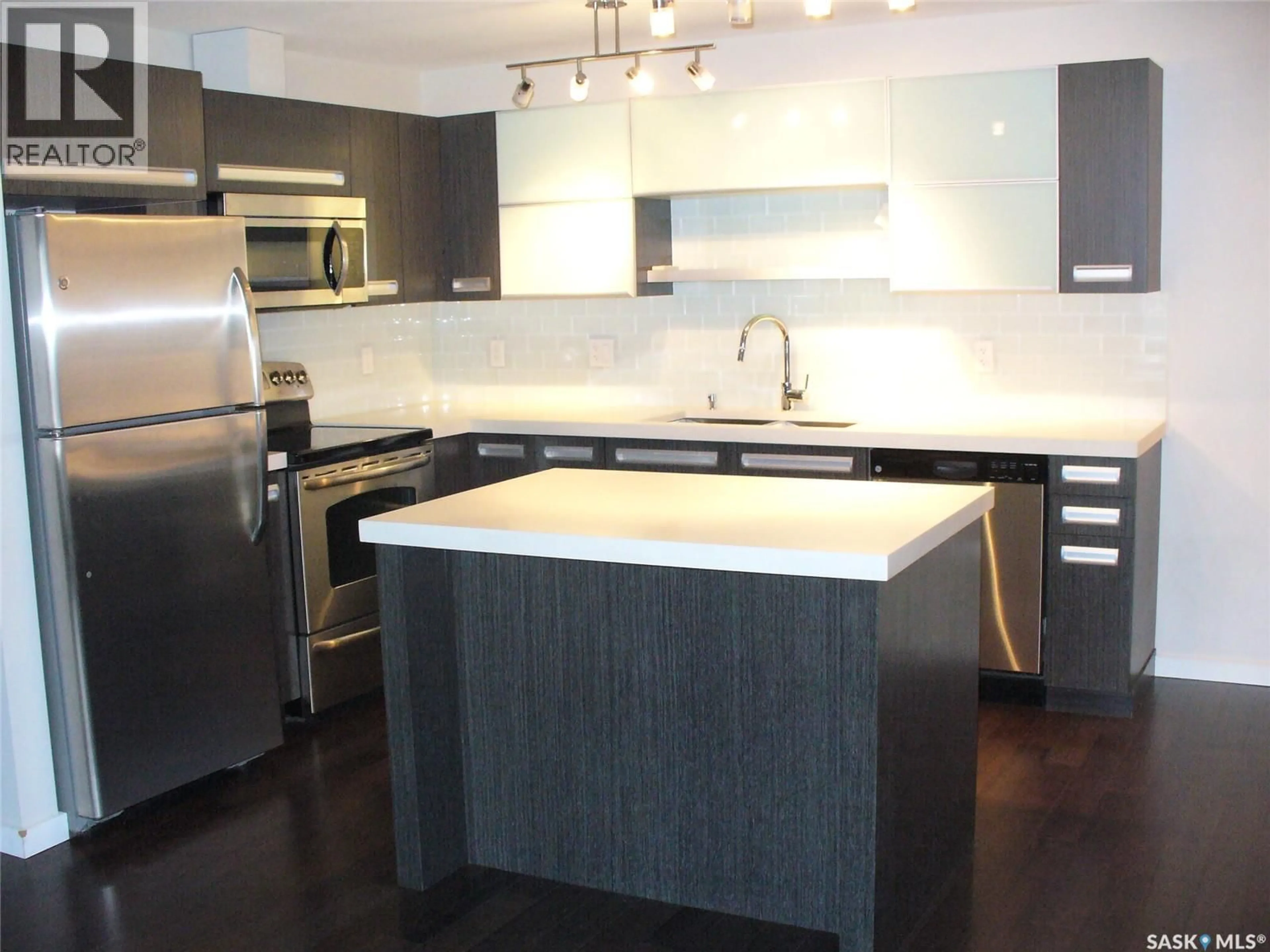 Unknown for 210 - 1610 DAKOTA DRIVE, Regina Saskatchewan S4W0Z5