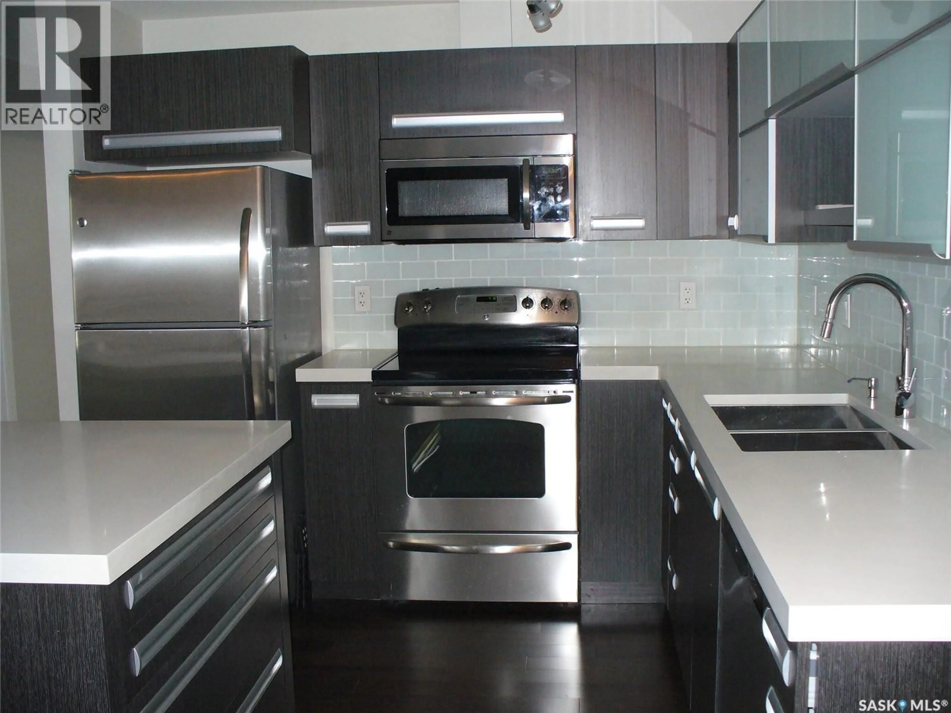 Unknown for 210 - 1610 DAKOTA DRIVE, Regina Saskatchewan S4W0Z5