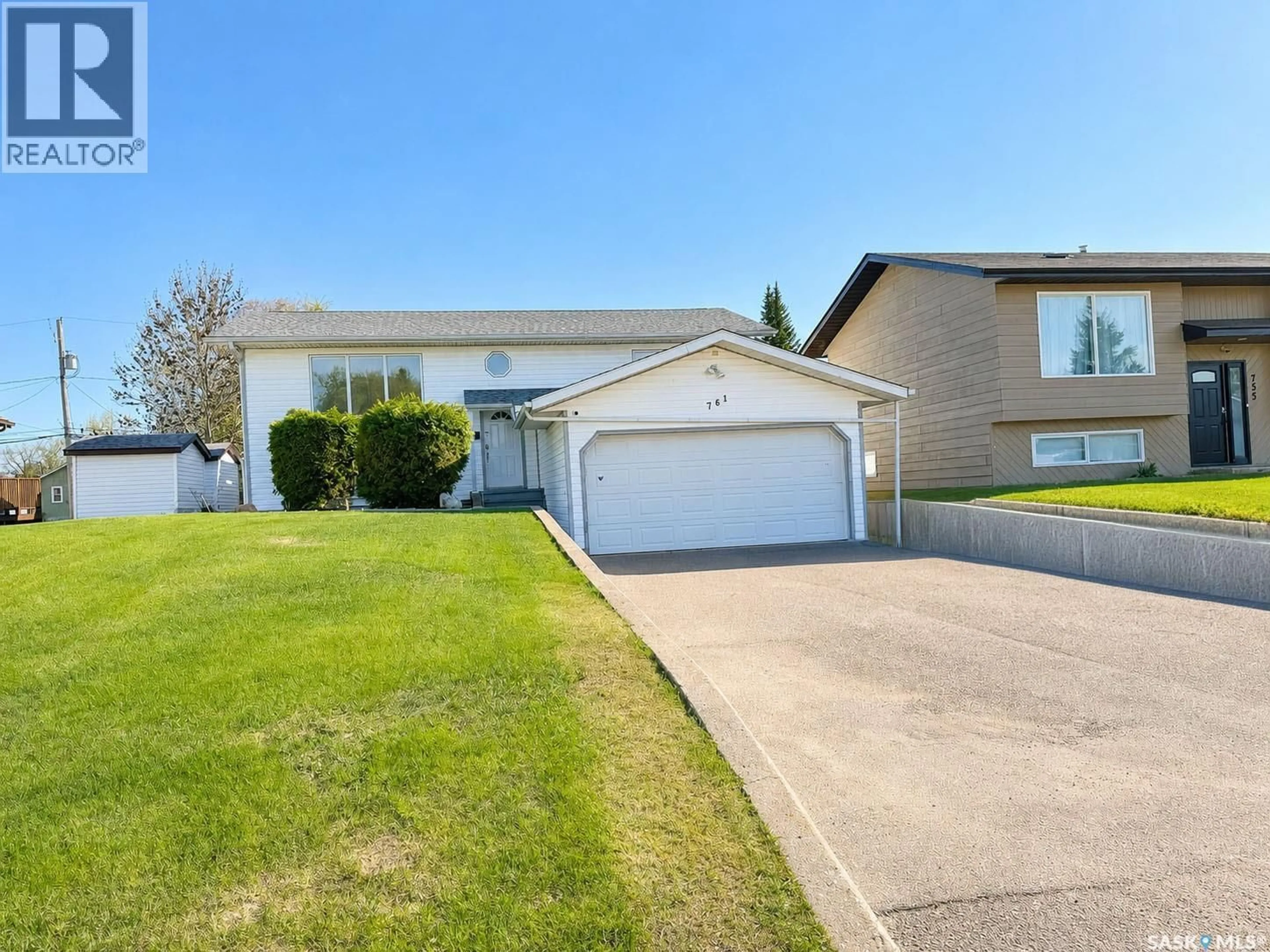 Home with vinyl exterior material, street for 761 3RD STREET, Prince Albert Saskatchewan S6V0H7