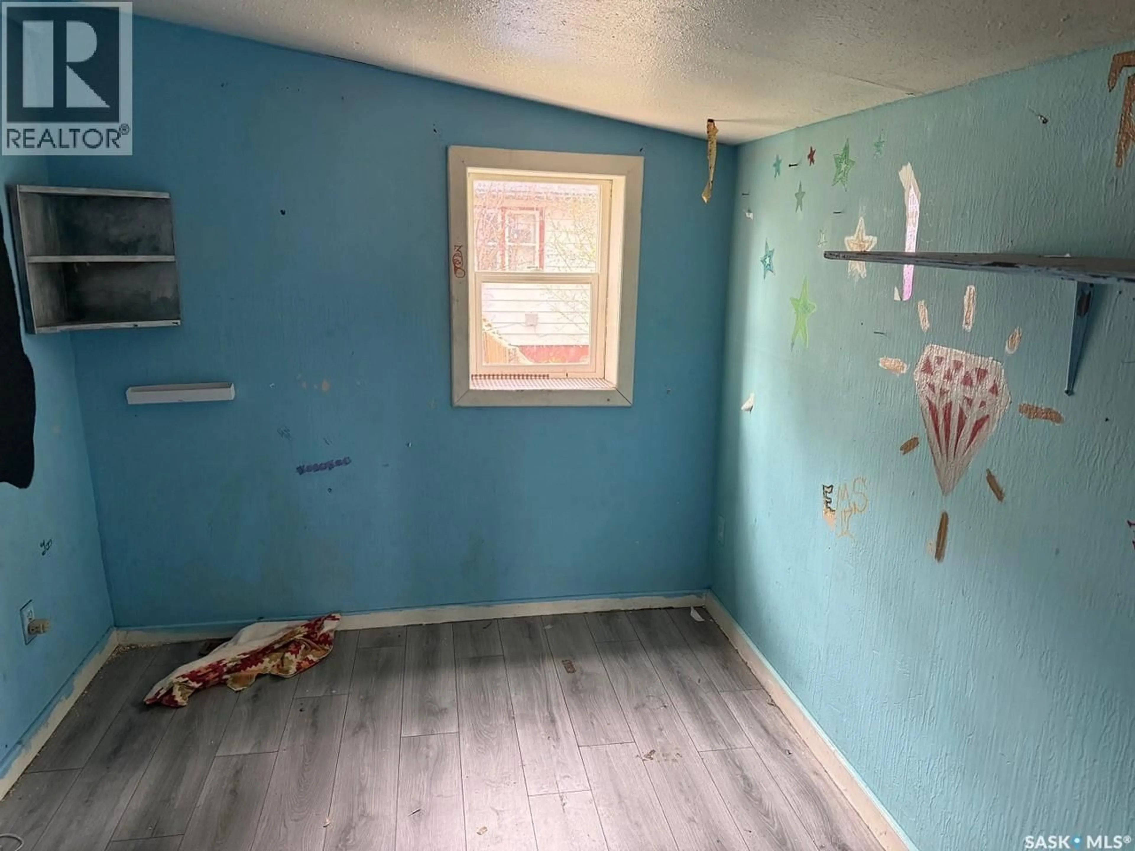 A pic of a room for 702 101ST STREET, North Battleford Saskatchewan S9A0Z1