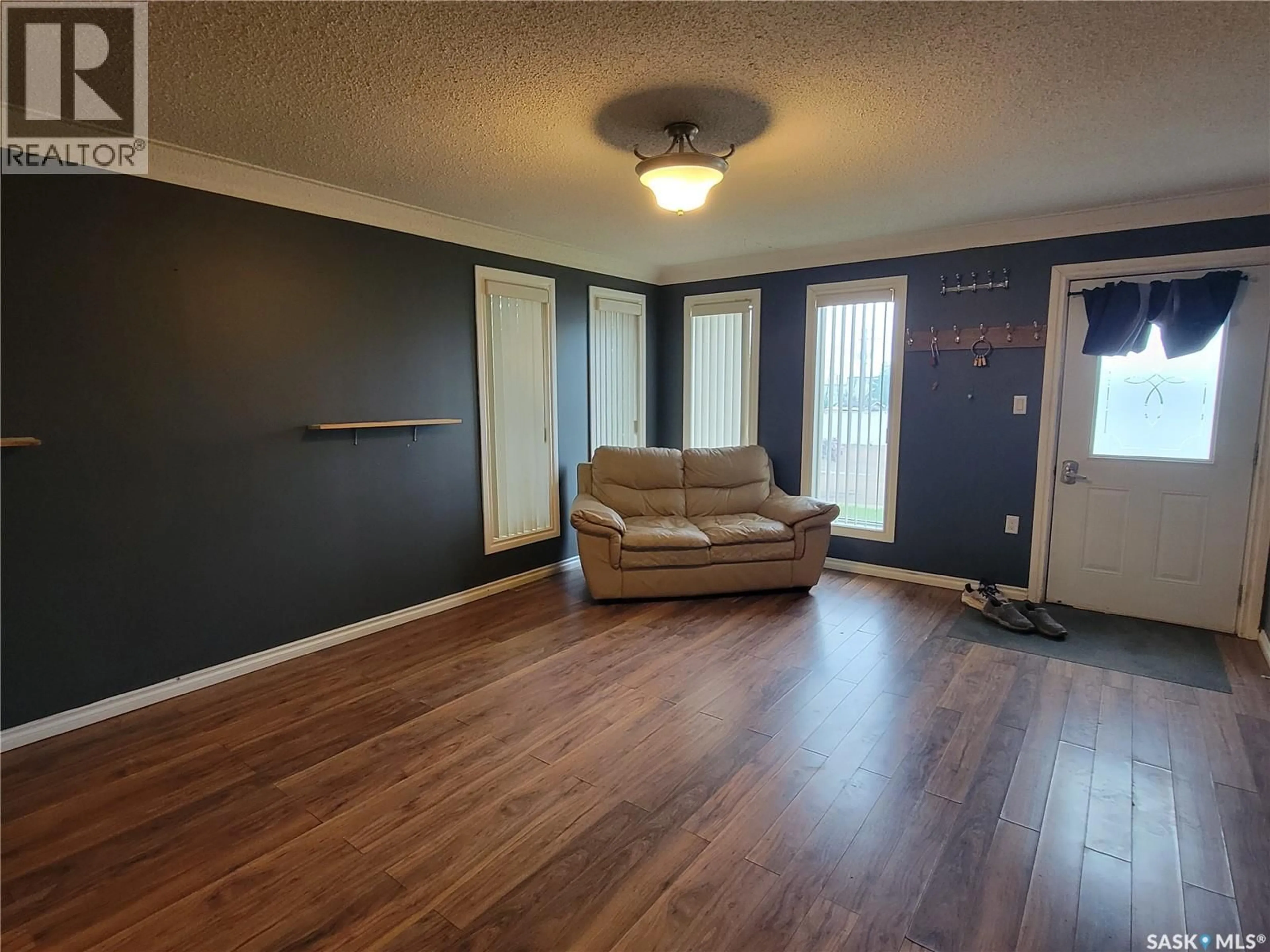 A pic of a room for 4705 TRIBUNE STREET, Macklin Saskatchewan S0L2C0