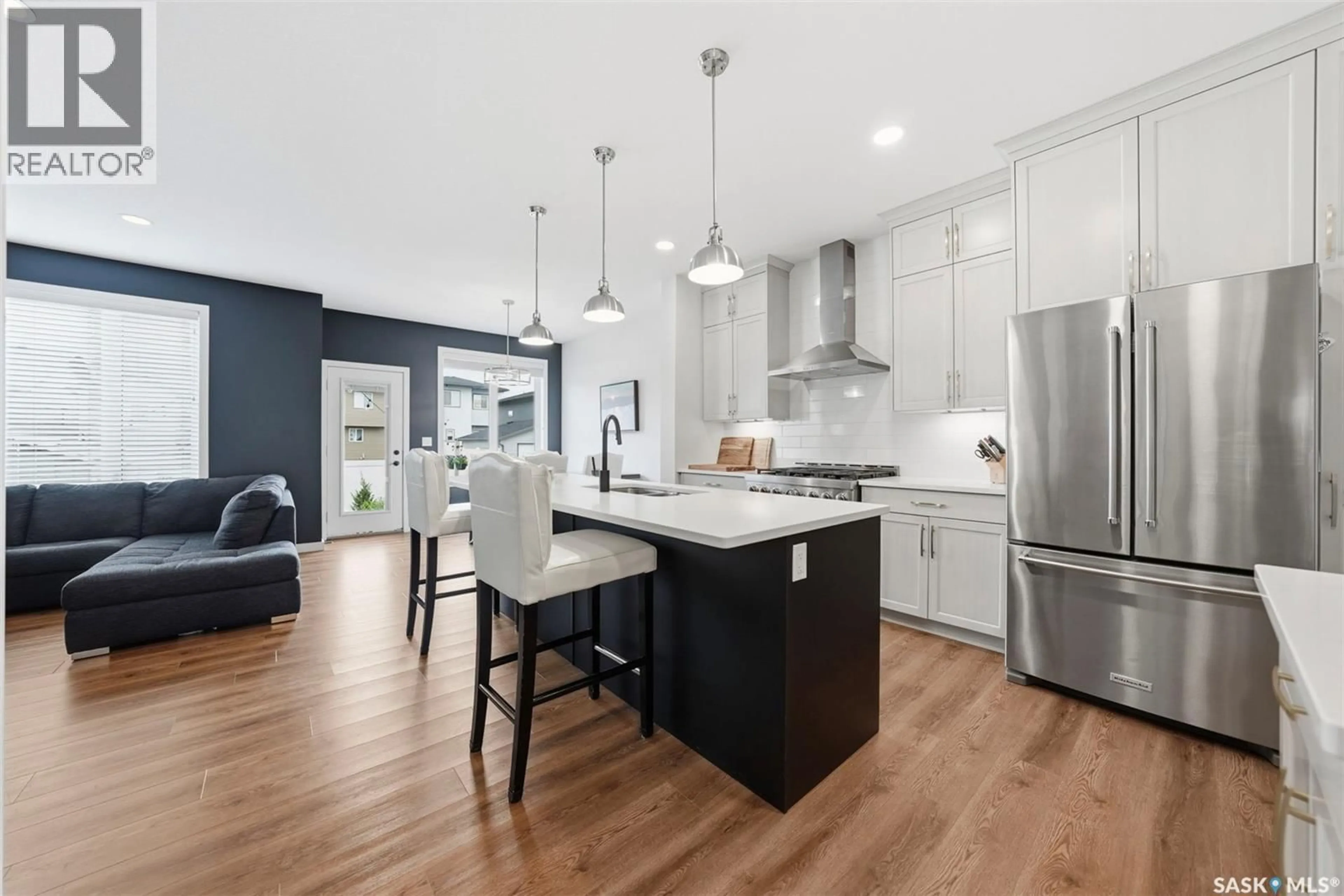 Open concept kitchen, unknown for 578 MCFAULL CRESCENT, Saskatoon Saskatchewan S7V0T3