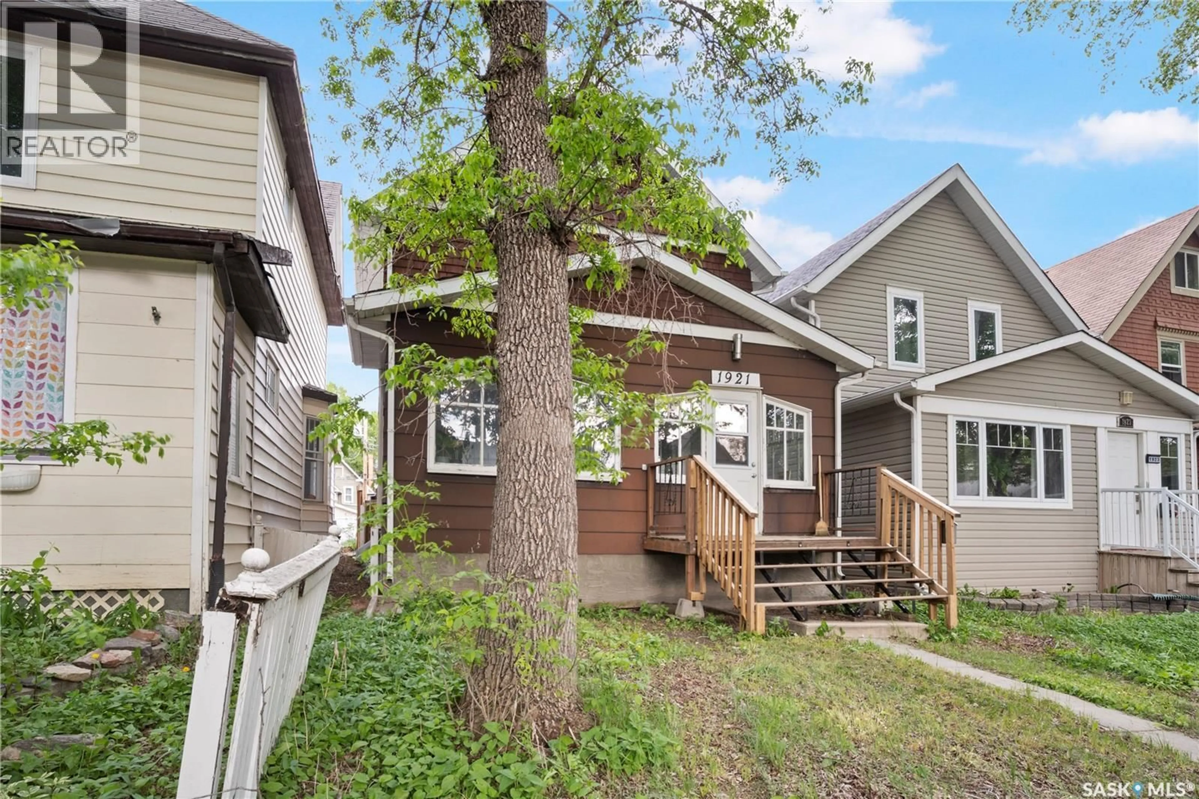 Unknown for 1921 GARNET STREET, Regina Saskatchewan S4T2Z5