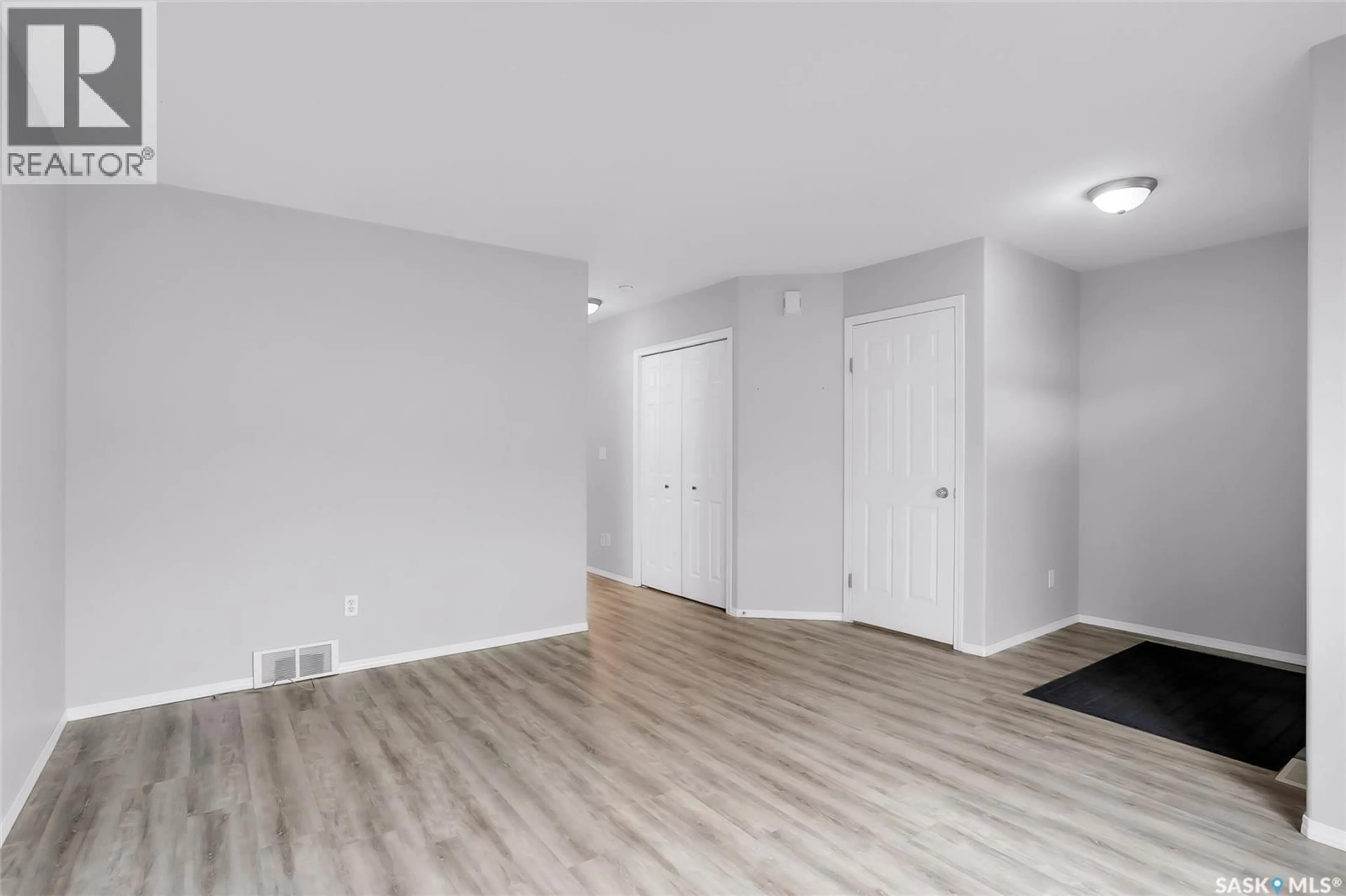 A pic of a room for 102 - 2 PAWLYCHENKO LANE, Saskatoon Saskatchewan S7V1G9