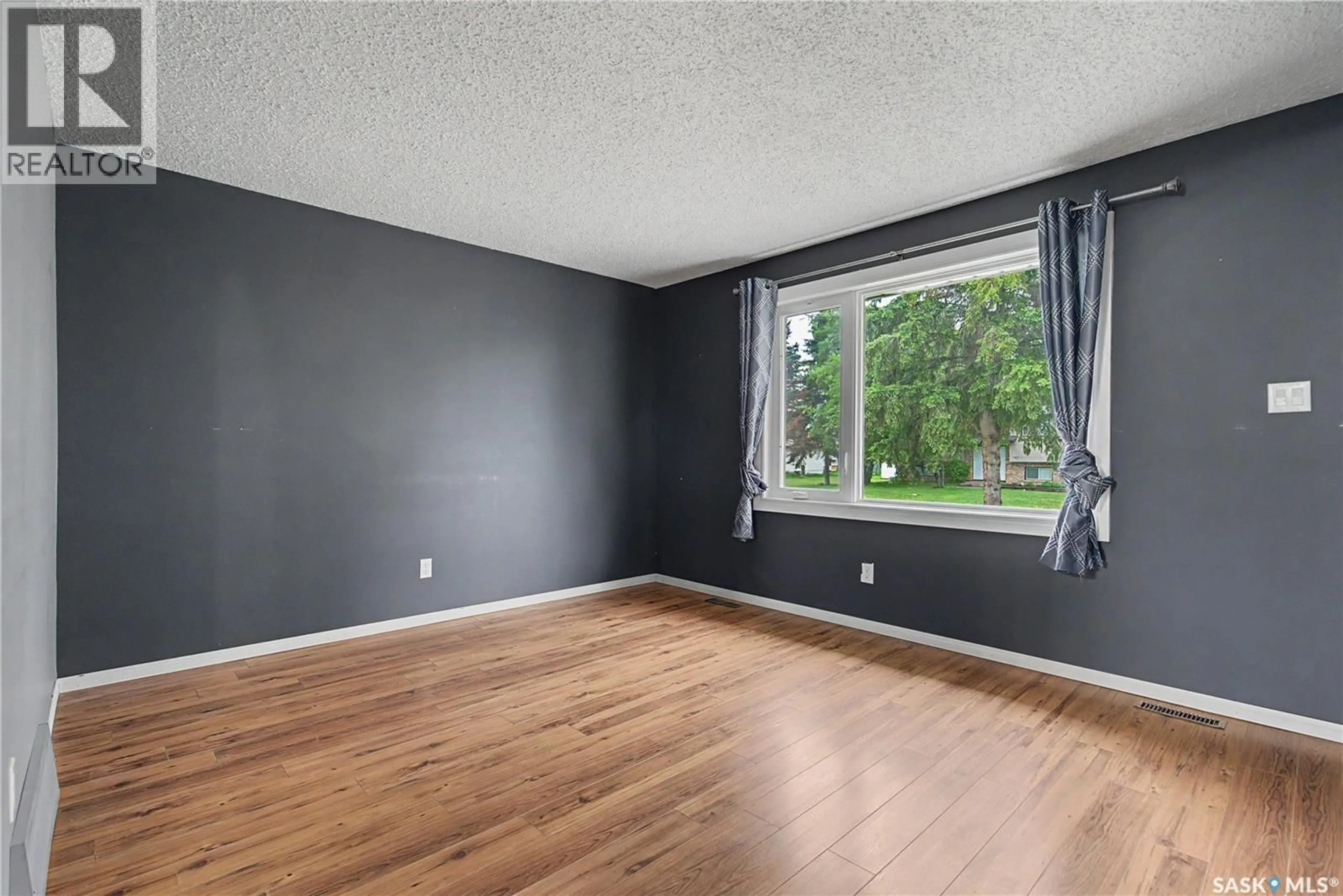 A pic of a room for 142 2ND STREET, Pierceland Saskatchewan S0M2K0