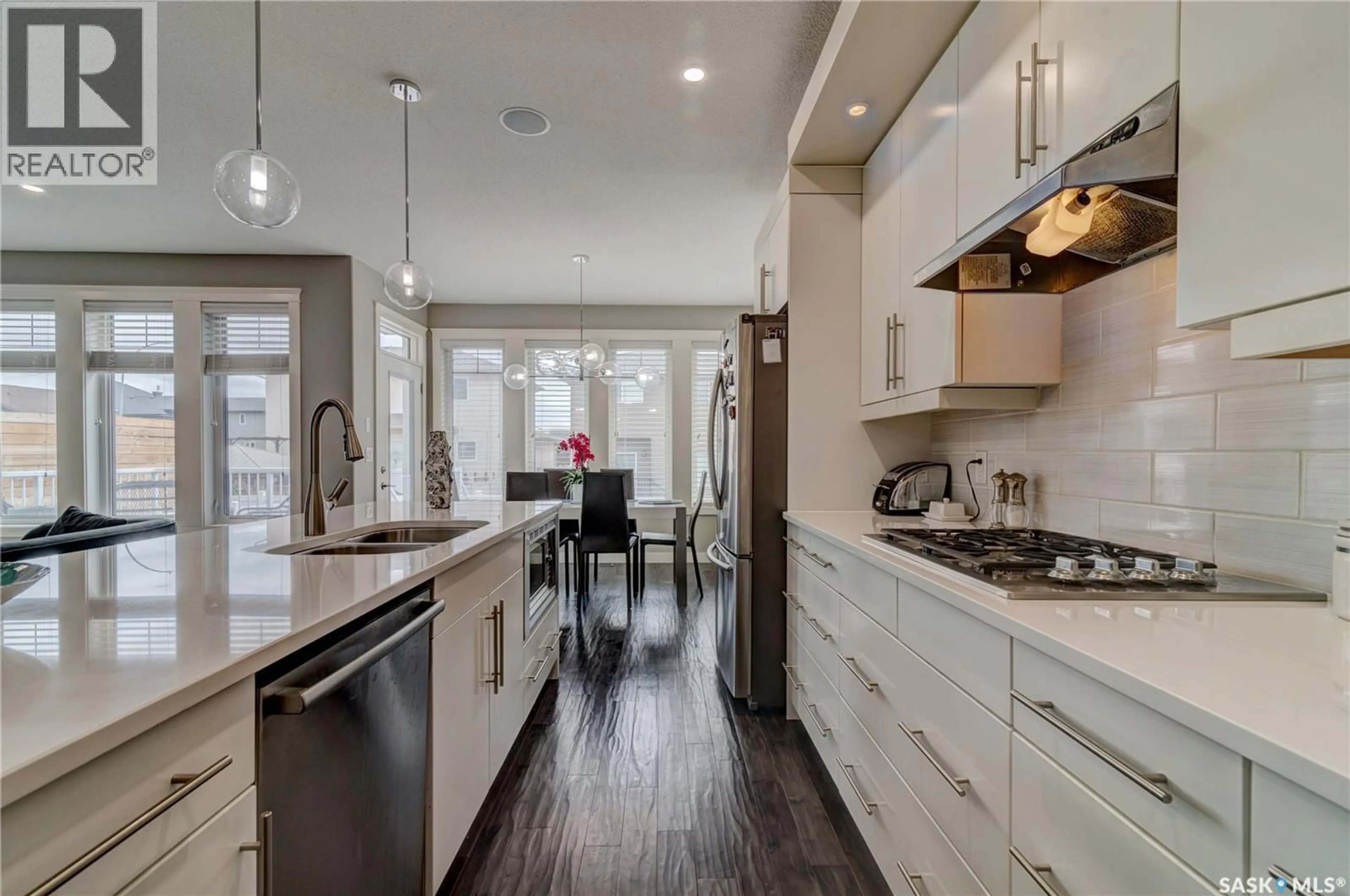 Open concept kitchen, unknown for 4606 CURTISS AVENUE, Regina Saskatchewan S4W0A2
