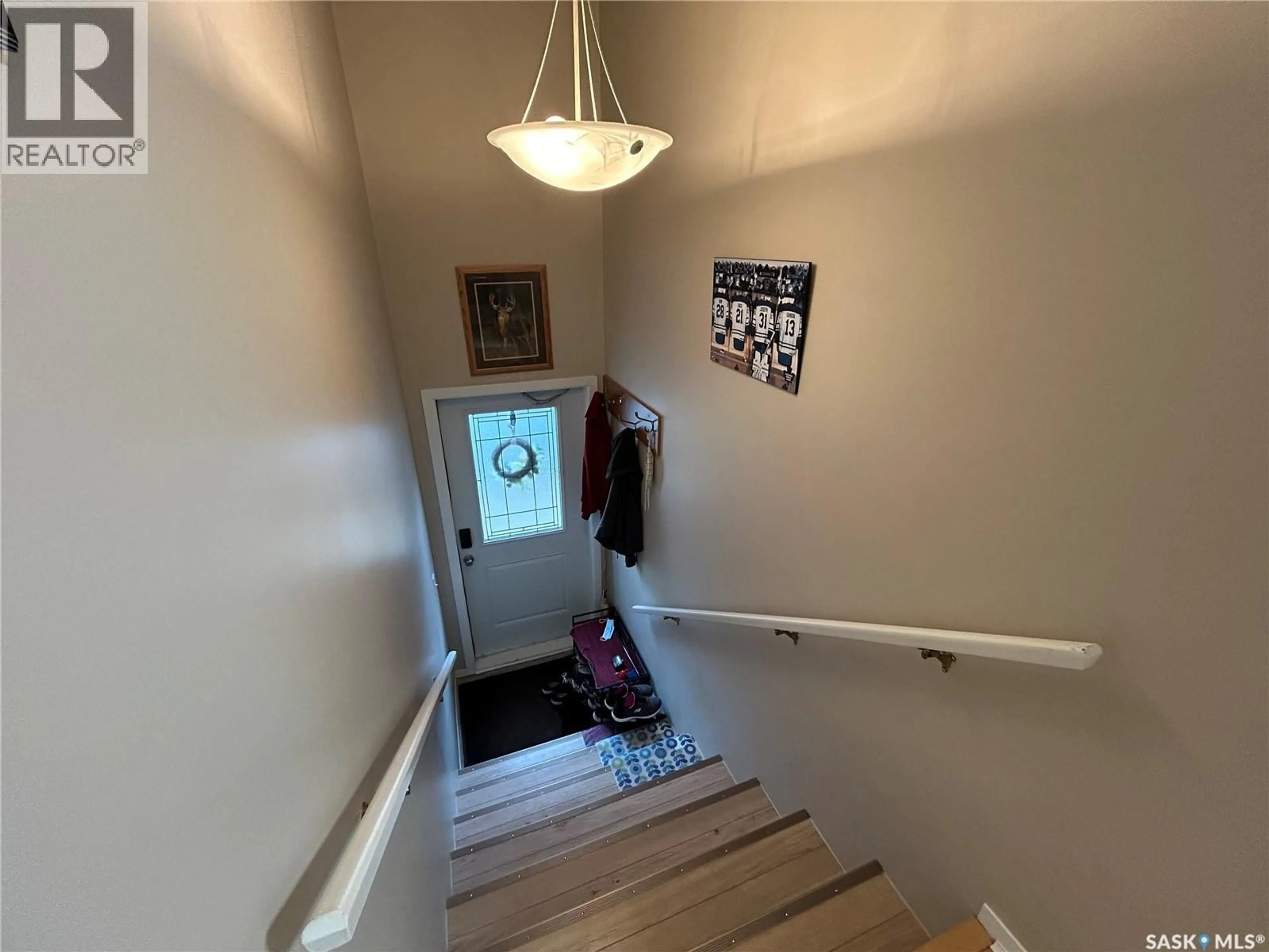 Indoor entryway for 202 739 10TH STREET, Humboldt Saskatchewan S0K2A0
