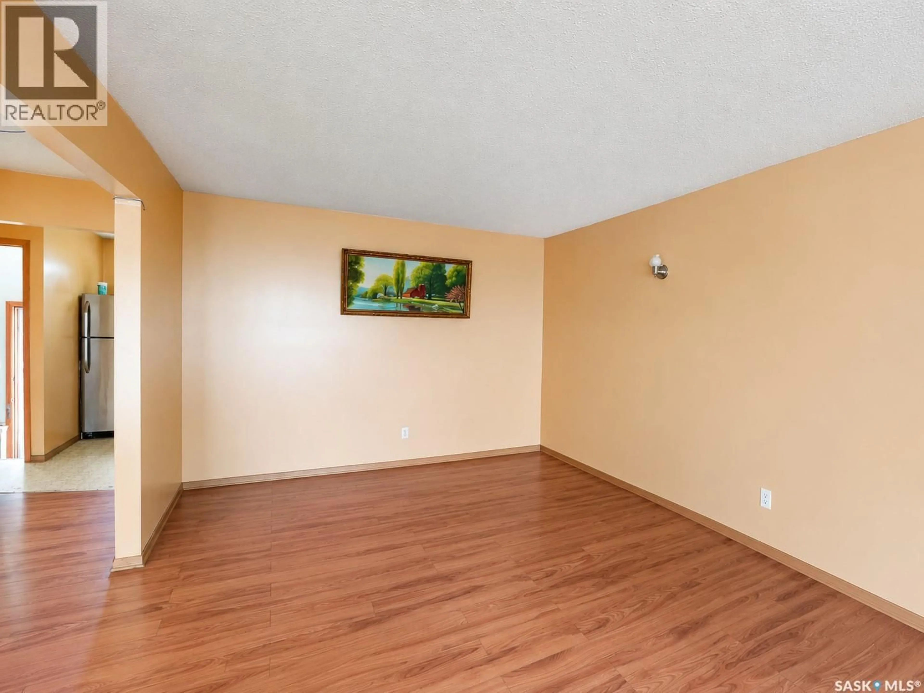 A pic of a room for 1420 GROSVENOR STREET, Regina Saskatchewan S4N1R3